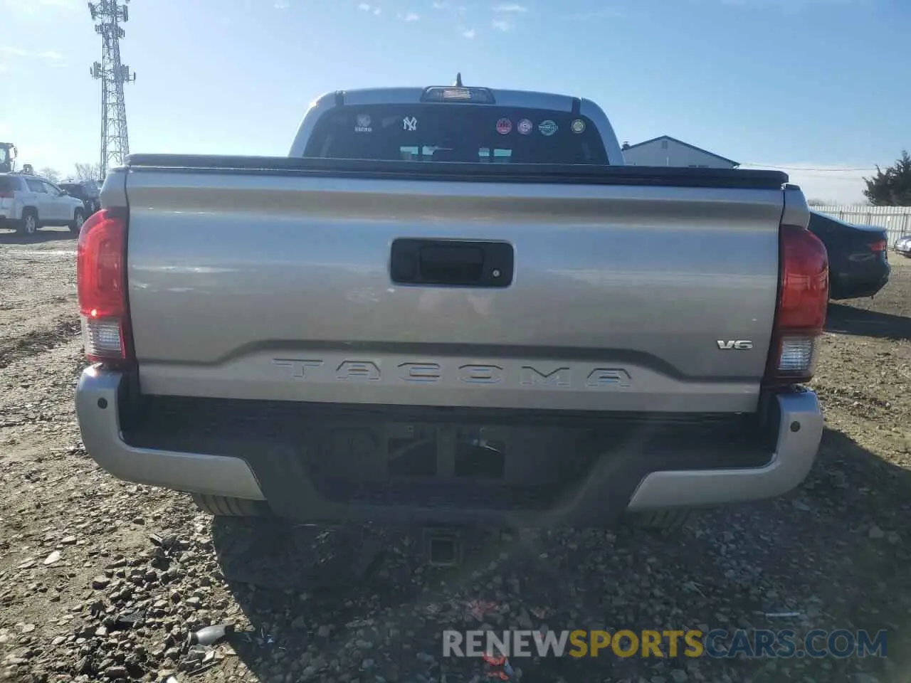 6 fotografías del automóvil dañado 3TMCZ5AN7KM218396 TOYOTA TACOMA 2019