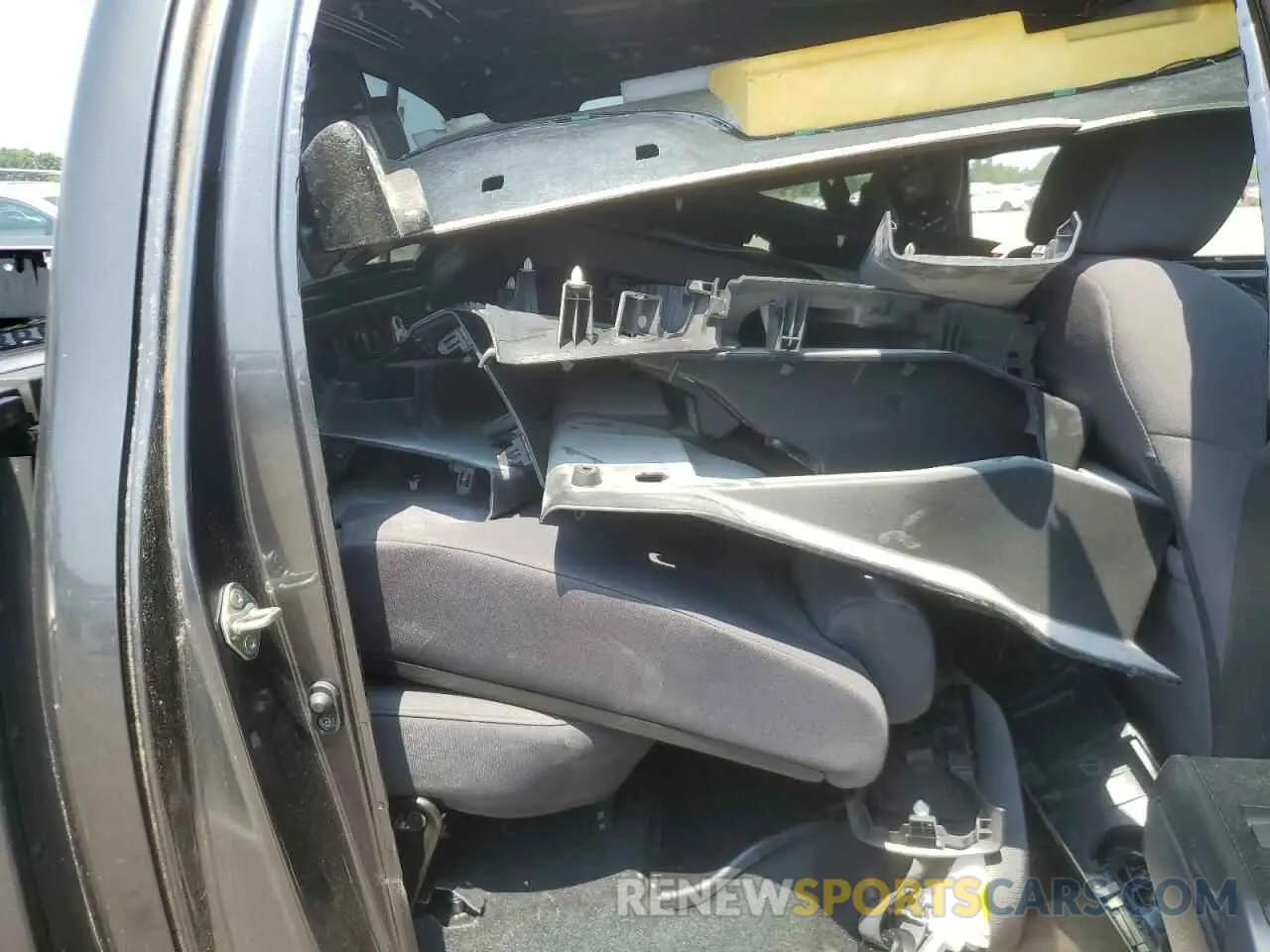 10 fotografías del automóvil dañado 3TMCZ5AN7KM218964 TOYOTA TACOMA 2019