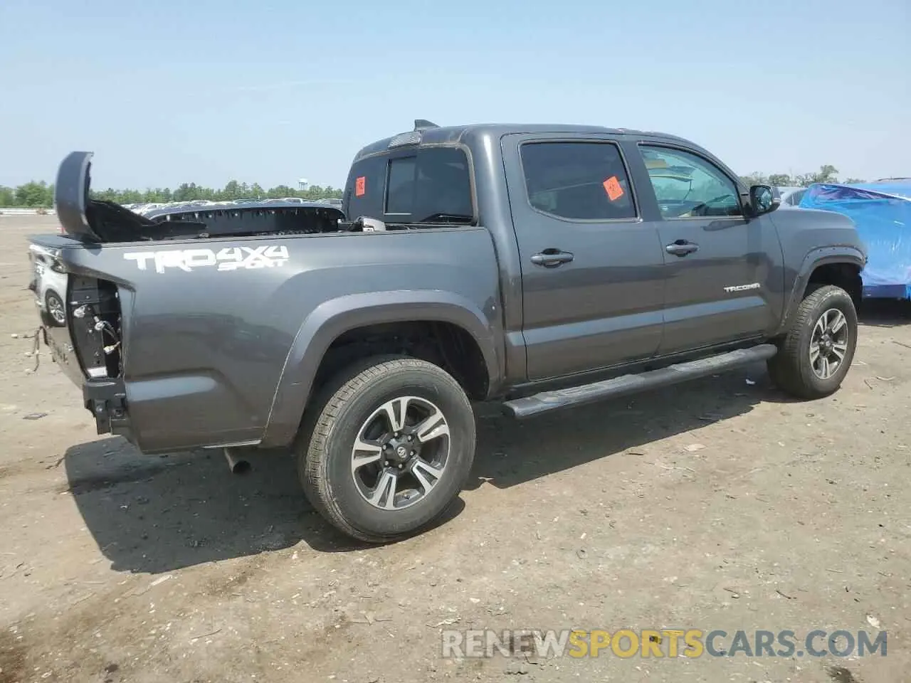 3 fotografías del automóvil dañado 3TMCZ5AN7KM218964 TOYOTA TACOMA 2019