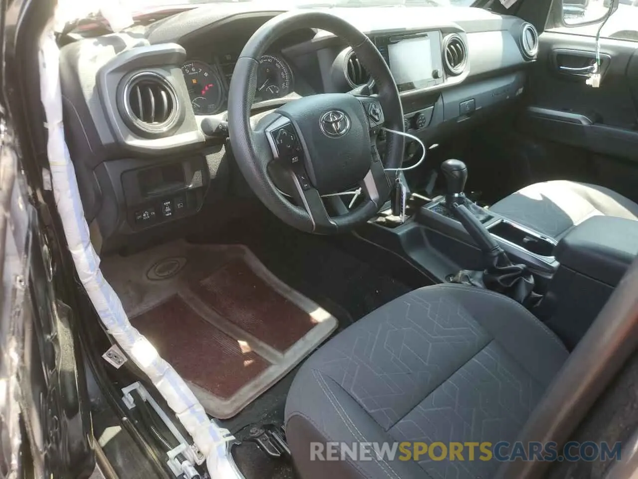 8 fotografías del automóvil dañado 3TMCZ5AN7KM218964 TOYOTA TACOMA 2019