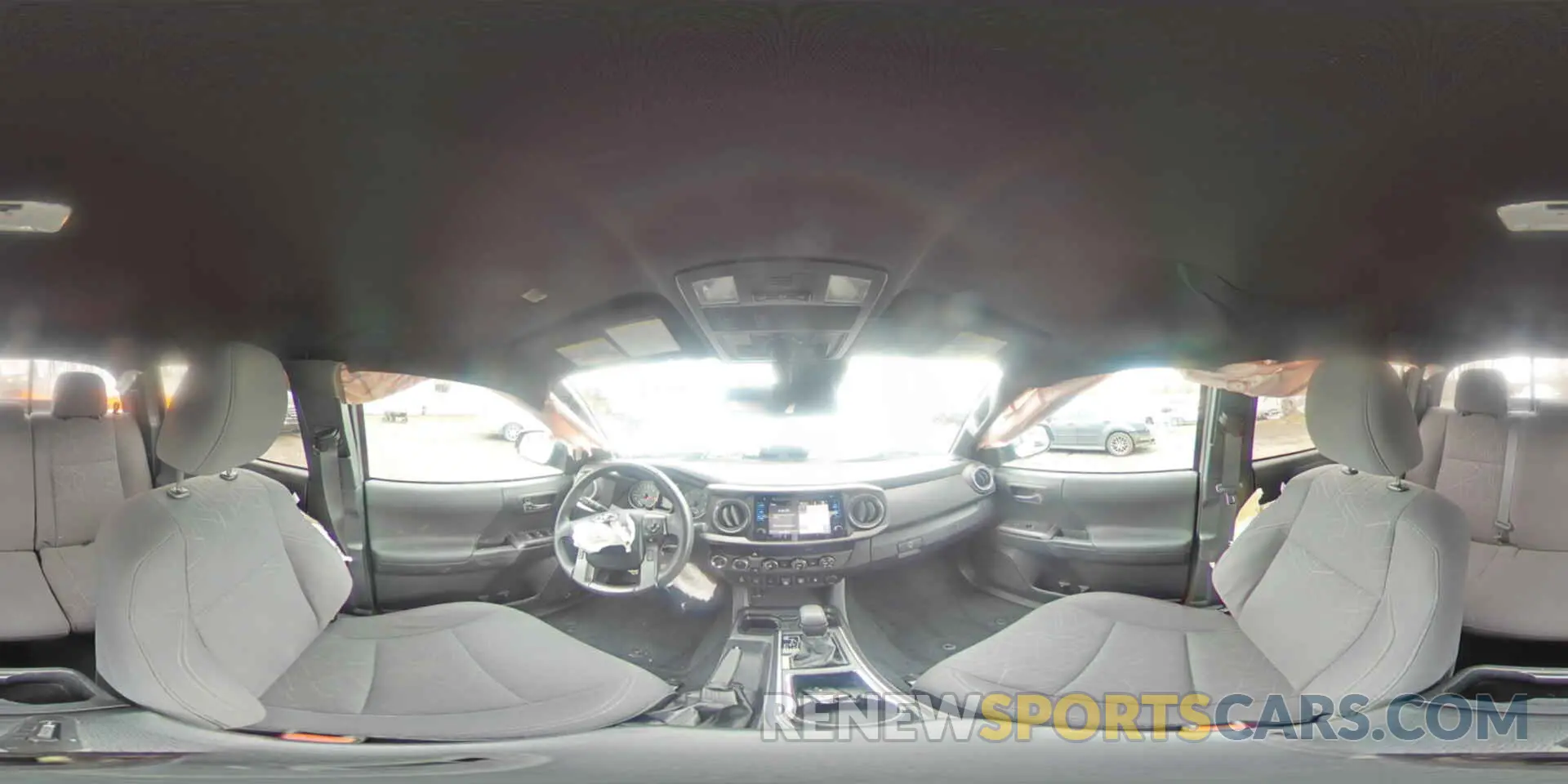 12 fotografías del automóvil dañado 3TMCZ5AN7KM224599 TOYOTA TACOMA 2019