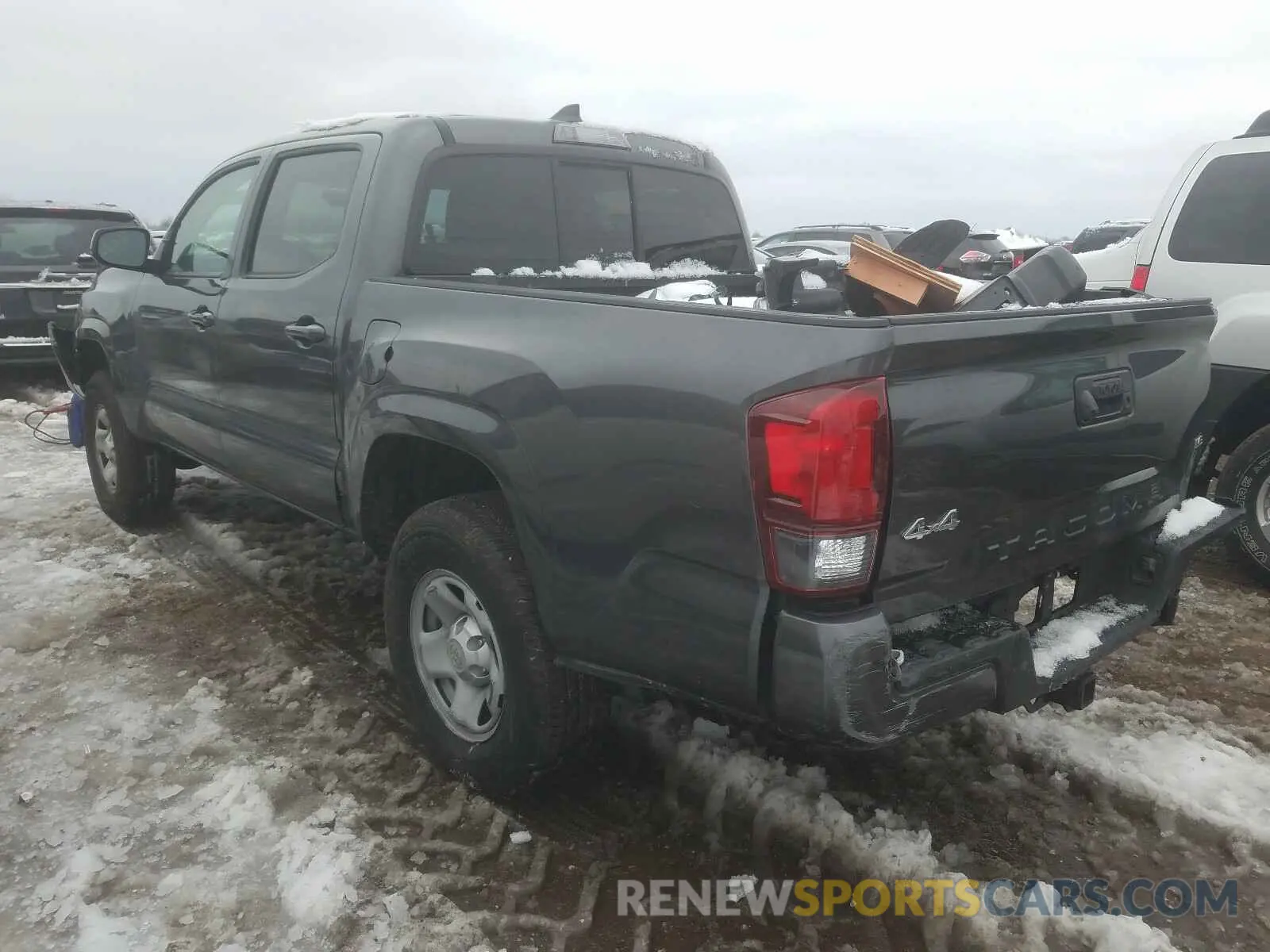 3 fotografías del automóvil dañado 3TMCZ5AN7KM273916 TOYOTA TACOMA 2019