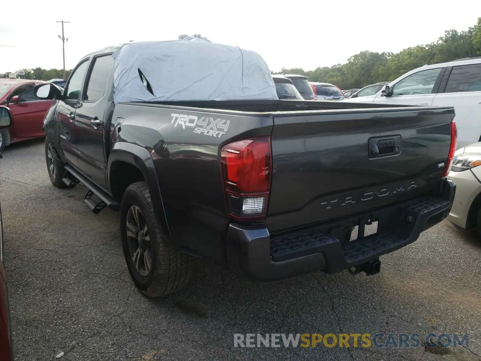 3 fotografías del automóvil dañado 3TMCZ5AN7KM279926 TOYOTA TACOMA 2019