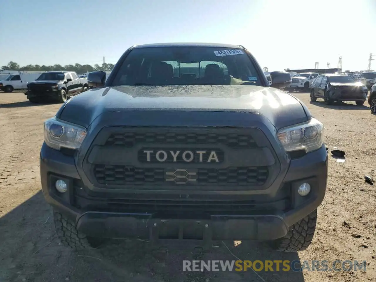 5 fotografías del automóvil dañado 3TMCZ5AN7KM287170 TOYOTA TACOMA 2019