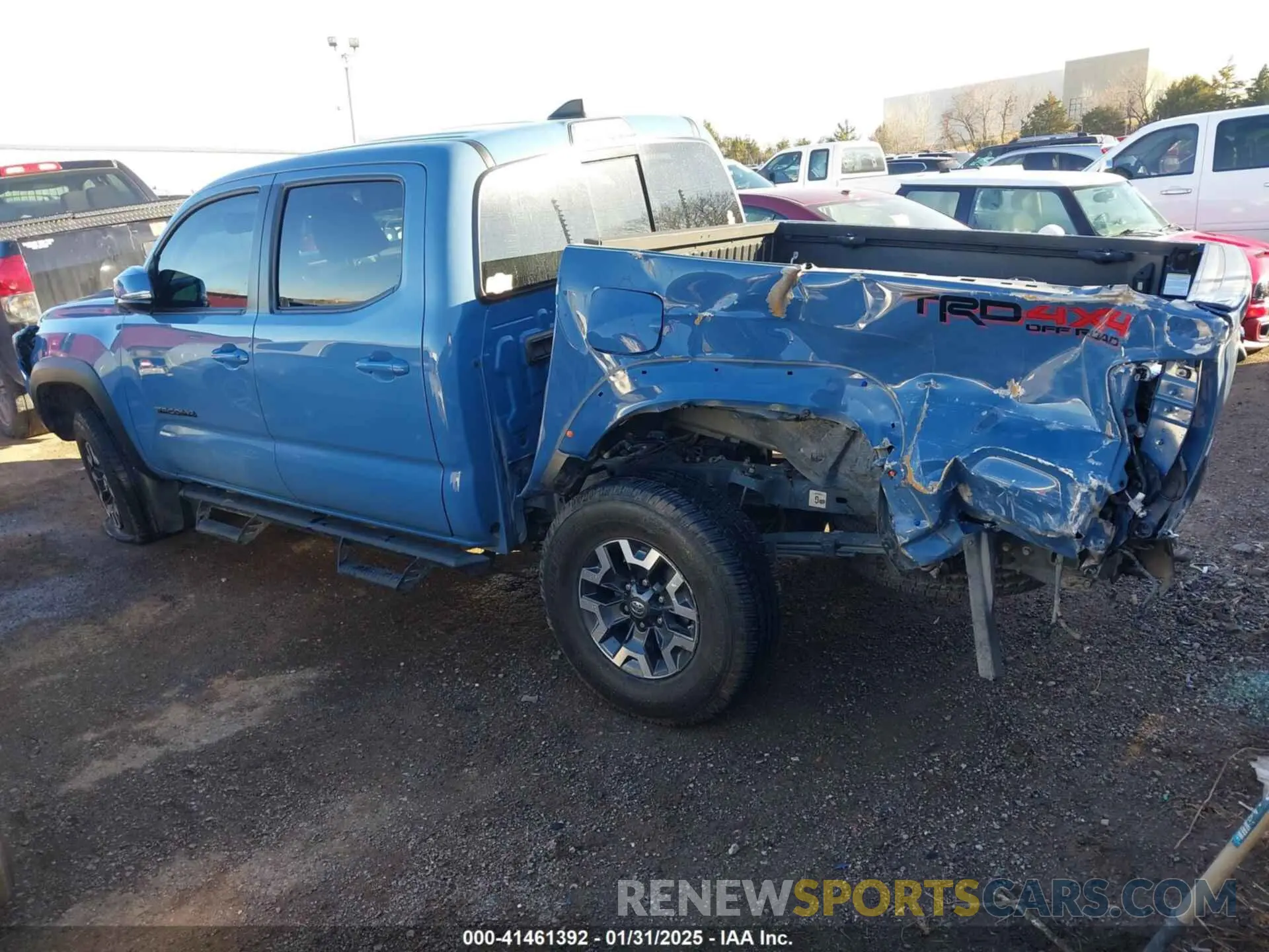 3 fotografías del automóvil dañado 3TMCZ5AN8KM192469 TOYOTA TACOMA 2019