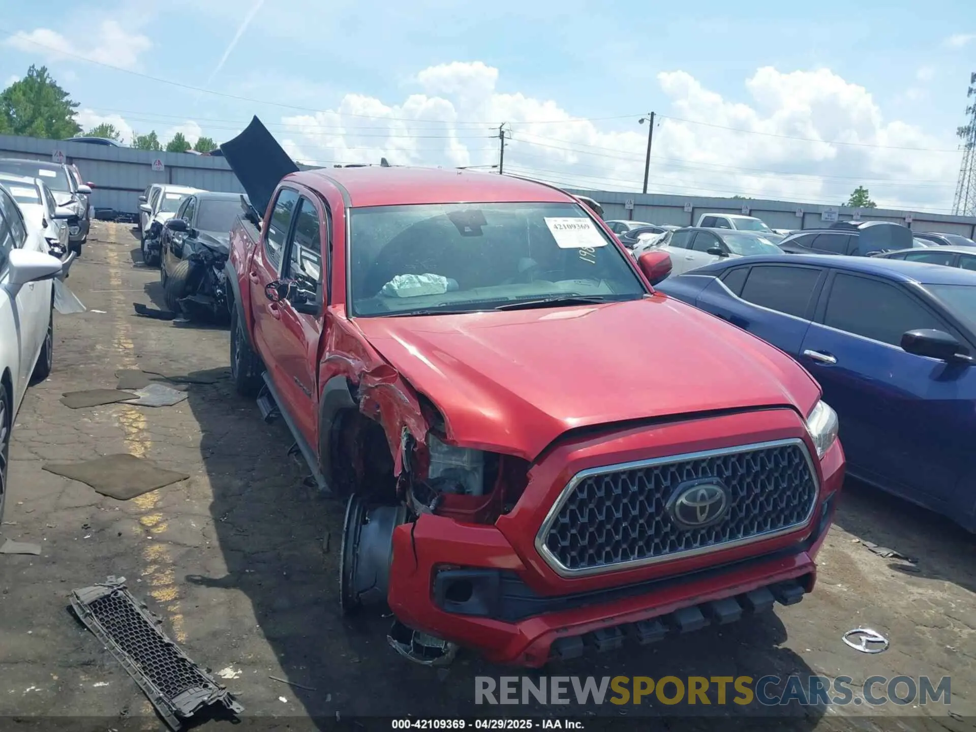 1 fotografías del automóvil dañado 3TMCZ5AN8KM198613 TOYOTA TACOMA 2019