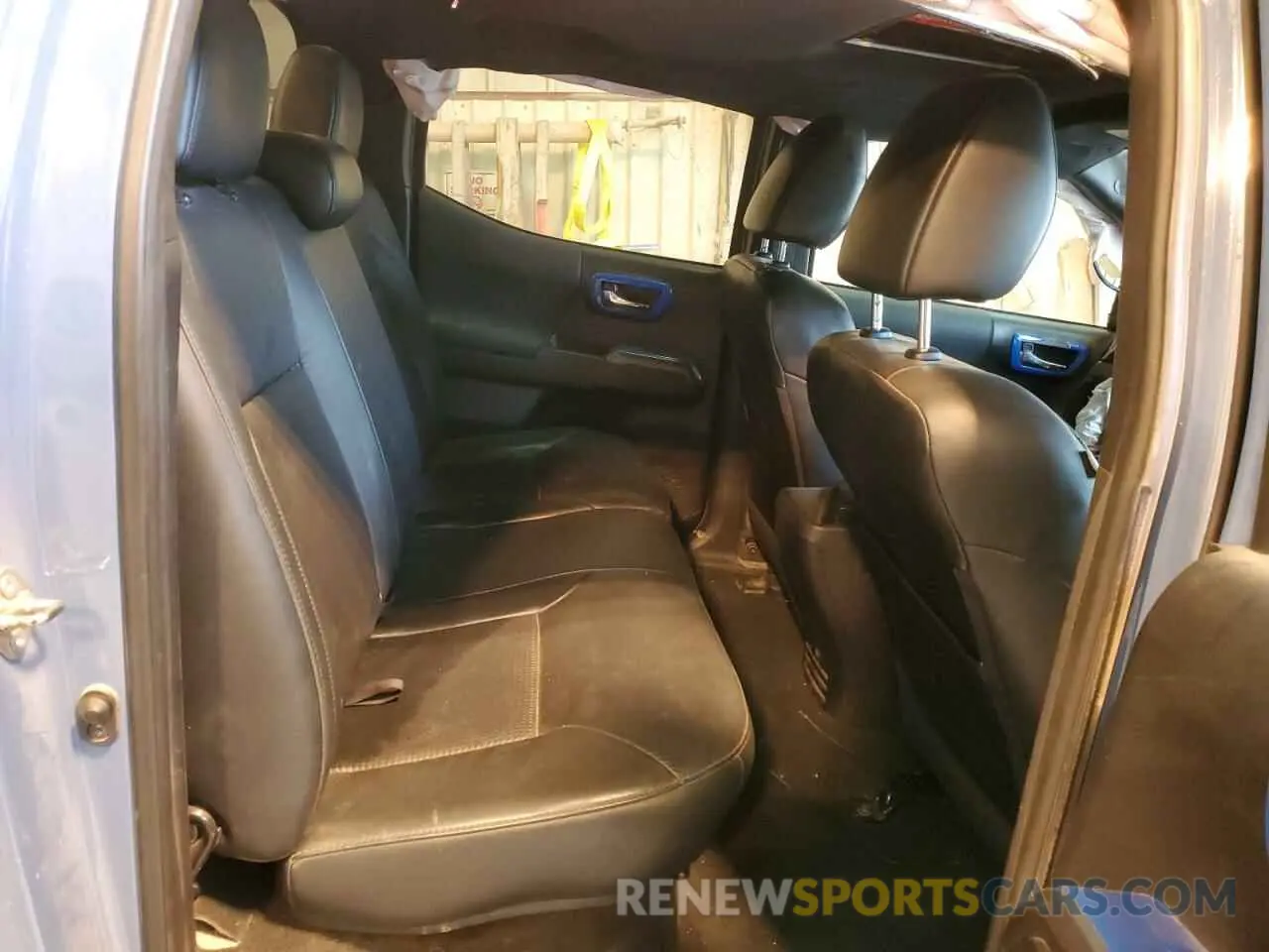 10 fotografías del automóvil dañado 3TMCZ5AN8KM234610 TOYOTA TACOMA 2019