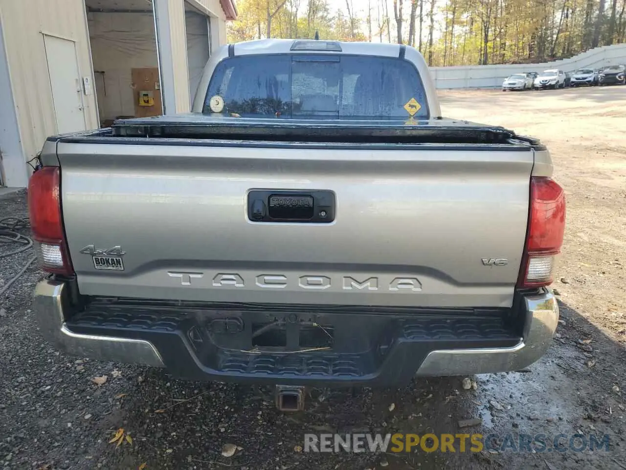 6 fotografías del automóvil dañado 3TMCZ5AN8KM245526 TOYOTA TACOMA 2019