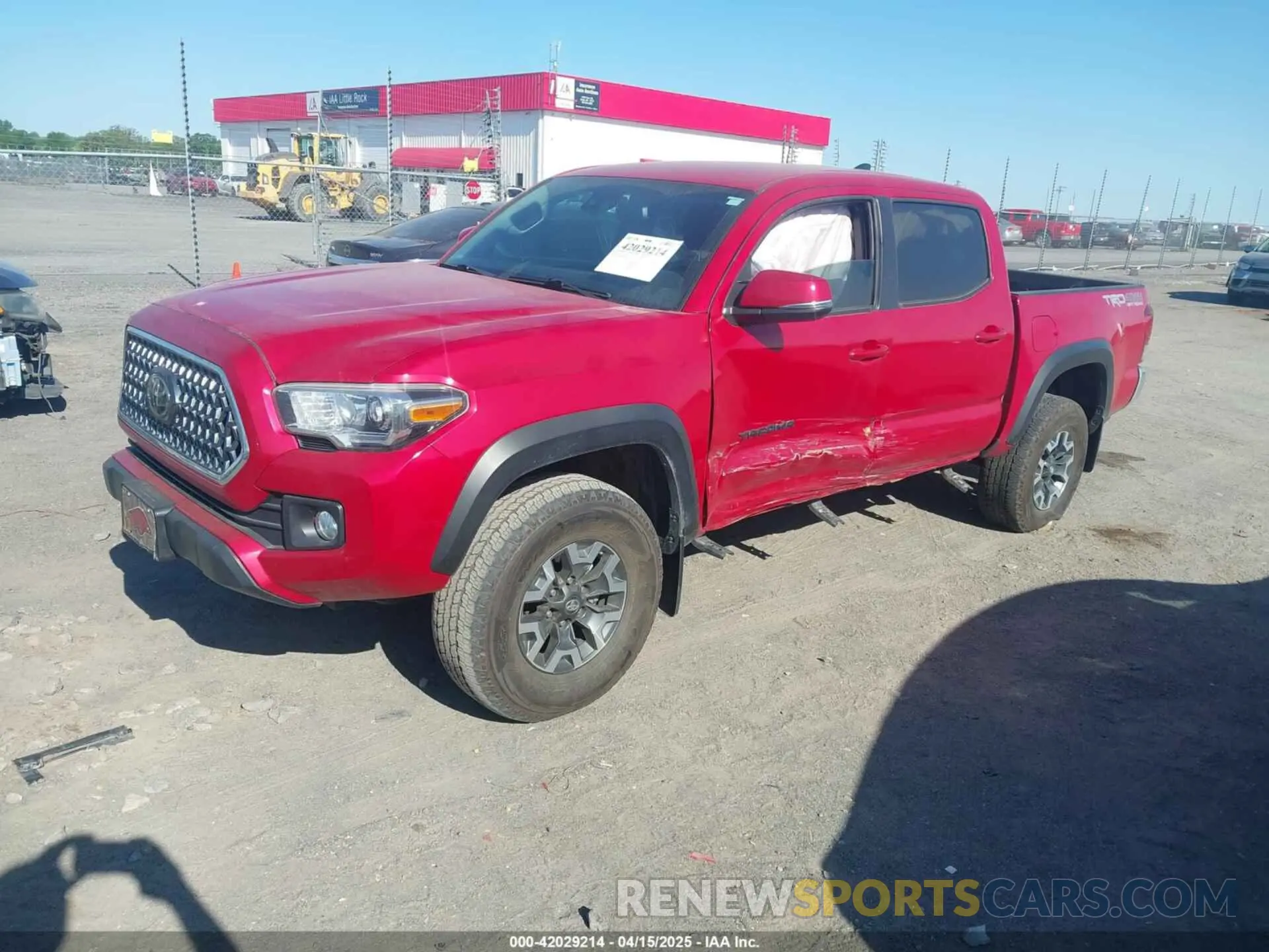2 fotografías del automóvil dañado 3TMCZ5AN8KM259474 TOYOTA TACOMA 2019