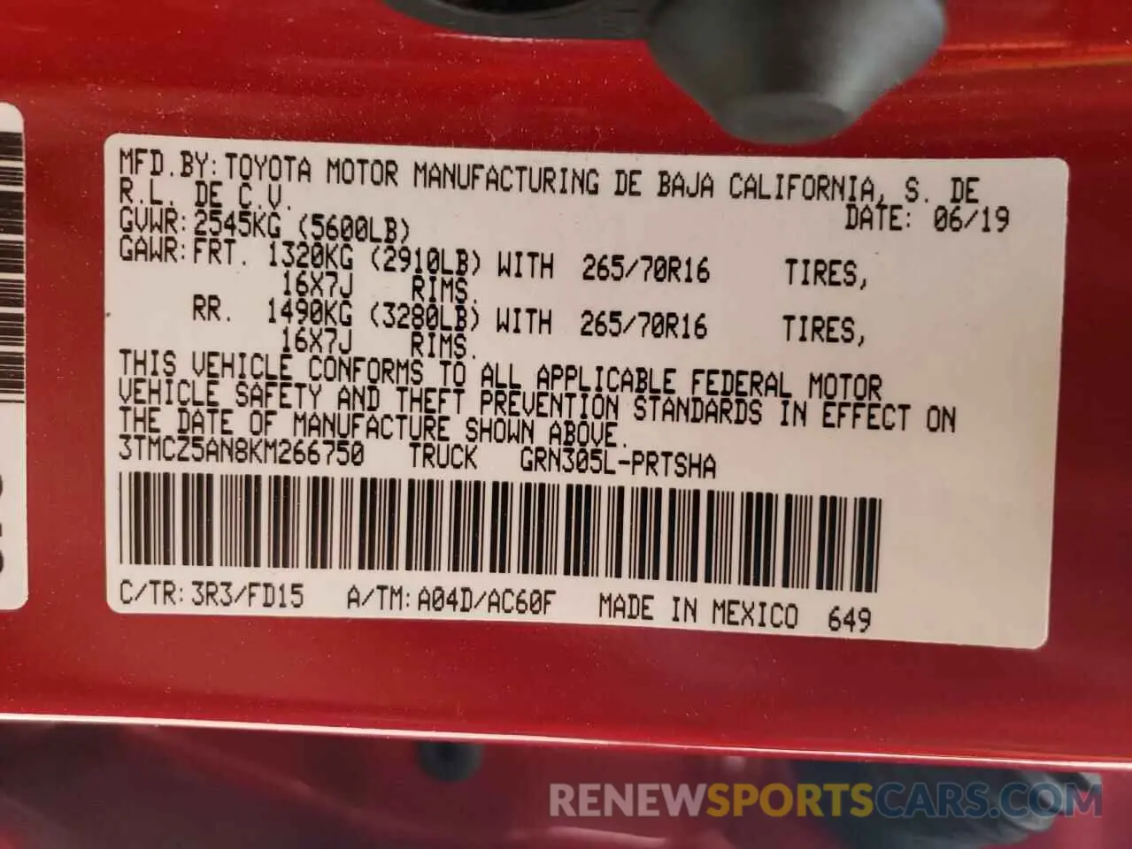 10 fotografías del automóvil dañado 3TMCZ5AN8KM266750 TOYOTA TACOMA 2019