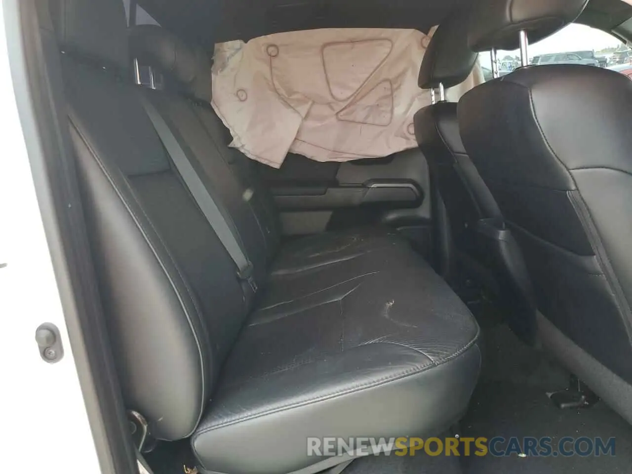 10 fotografías del automóvil dañado 3TMCZ5AN9KM203267 TOYOTA TACOMA 2019