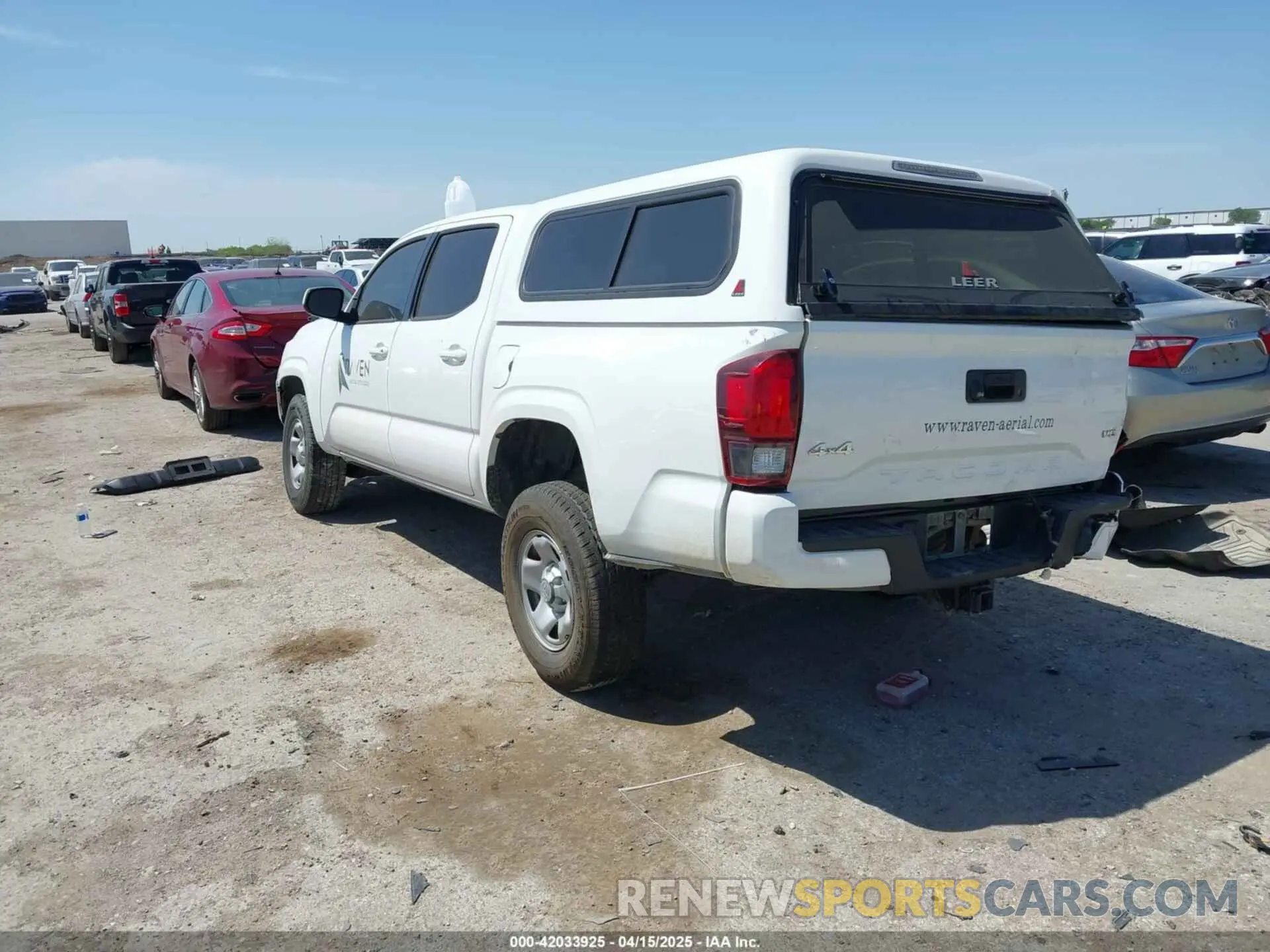 3 fotografías del automóvil dañado 3TMCZ5AN9KM211420 TOYOTA TACOMA 2019