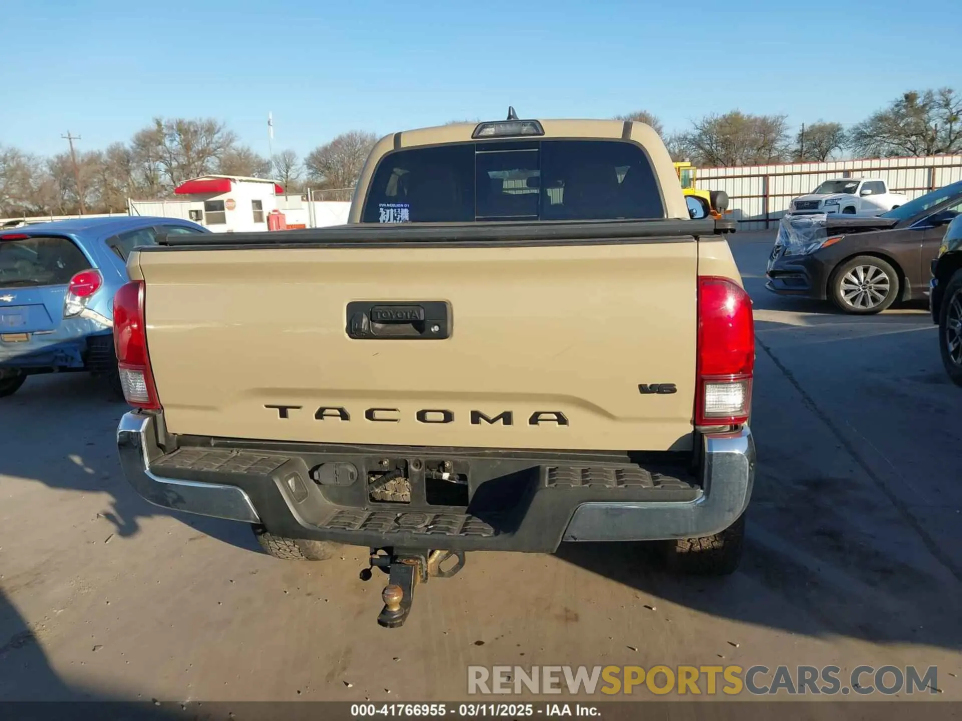 16 fotografías del automóvil dañado 3TMCZ5AN9KM214768 TOYOTA TACOMA 2019