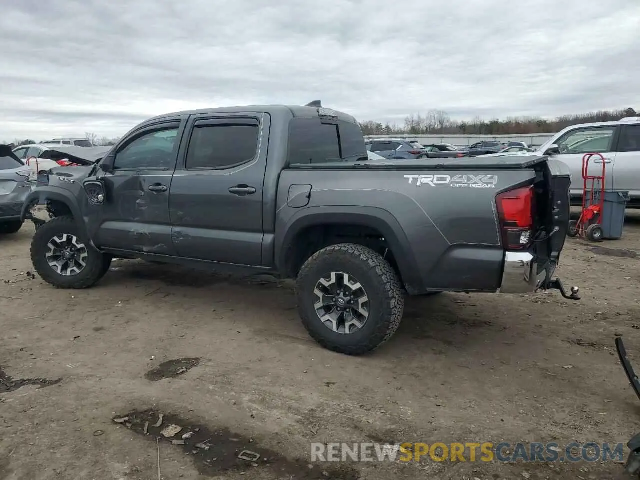 2 fotografías del automóvil dañado 3TMCZ5AN9KM226774 TOYOTA TACOMA 2019