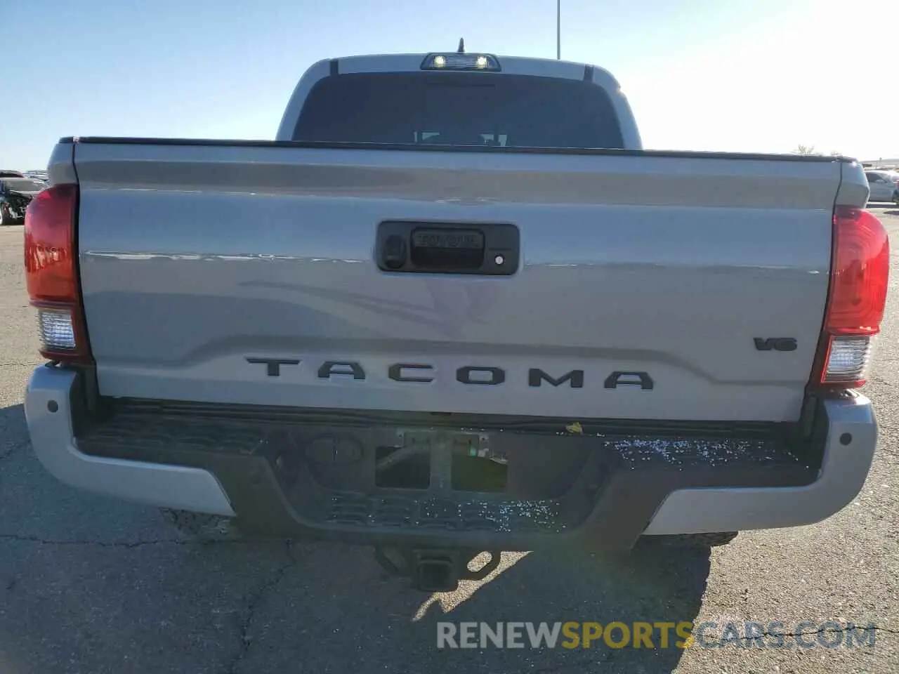 6 fotografías del automóvil dañado 3TMCZ5AN9KM232784 TOYOTA TACOMA 2019