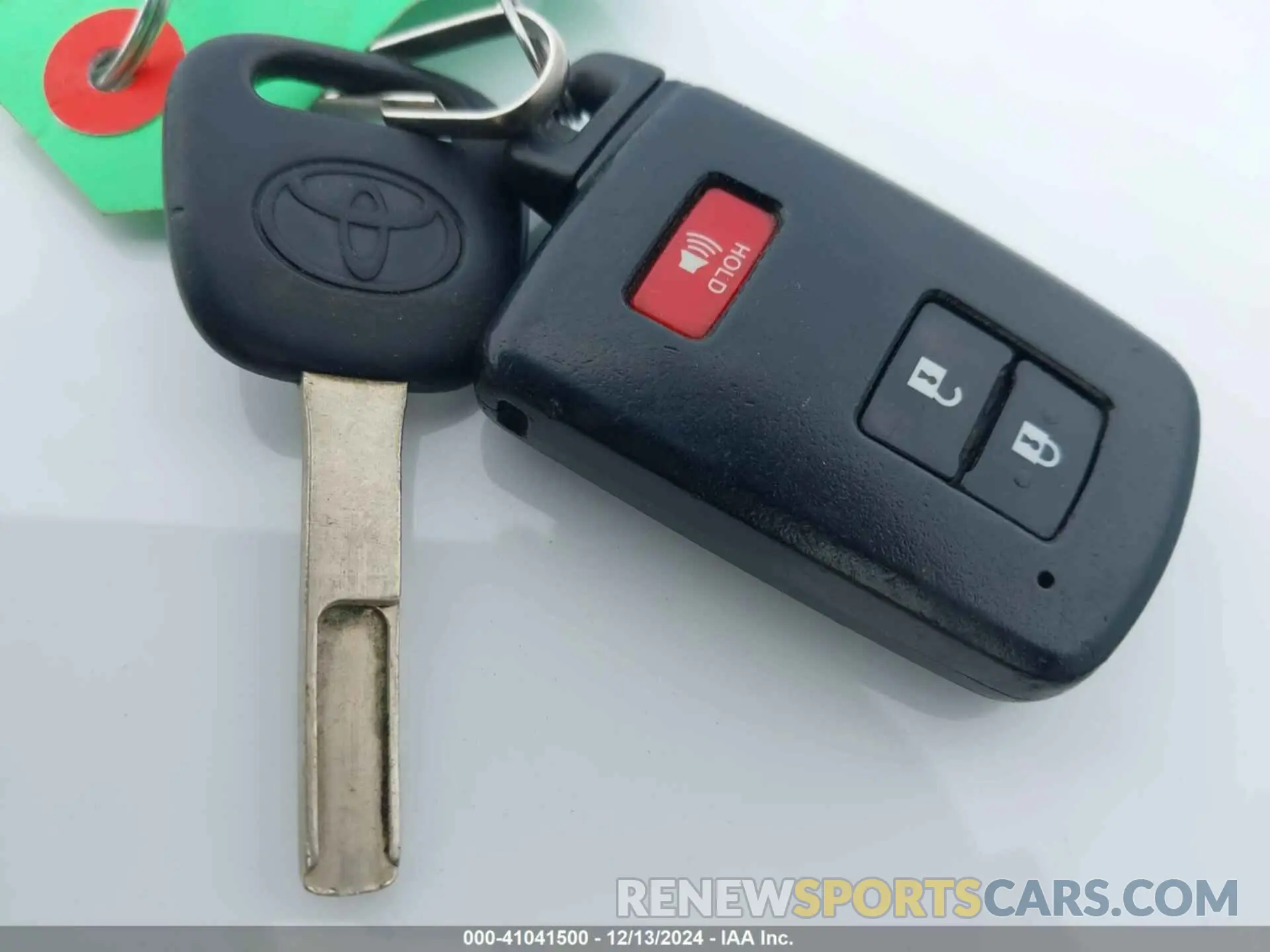 11 fotografías del automóvil dañado 3TMCZ5AN9KM287168 TOYOTA TACOMA 2019