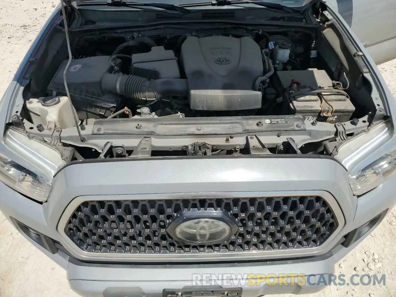 11 fotografías del automóvil dañado 3TMCZ5ANXKM228677 TOYOTA TACOMA 2019