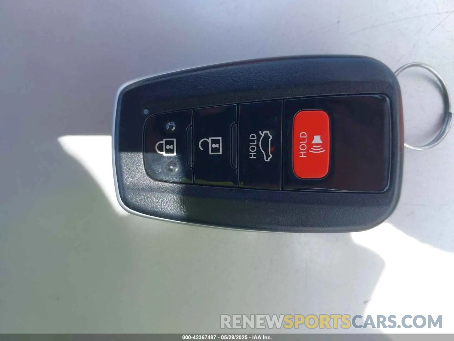 11 fotografías del automóvil dañado 3TMCZ5ANXKM251084 TOYOTA TACOMA 2019
