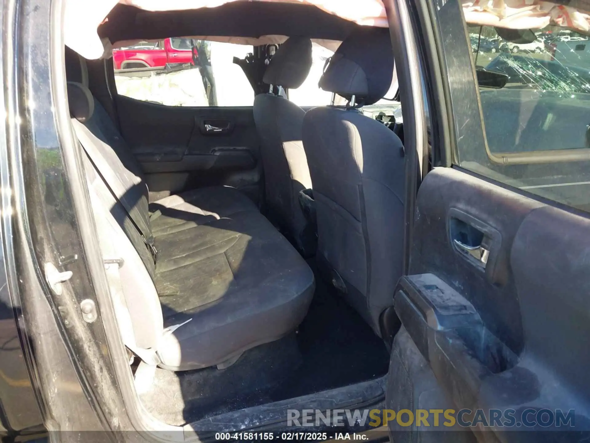 8 fotografías del automóvil dañado 3TMCZ5ANXKM267043 TOYOTA TACOMA 2019