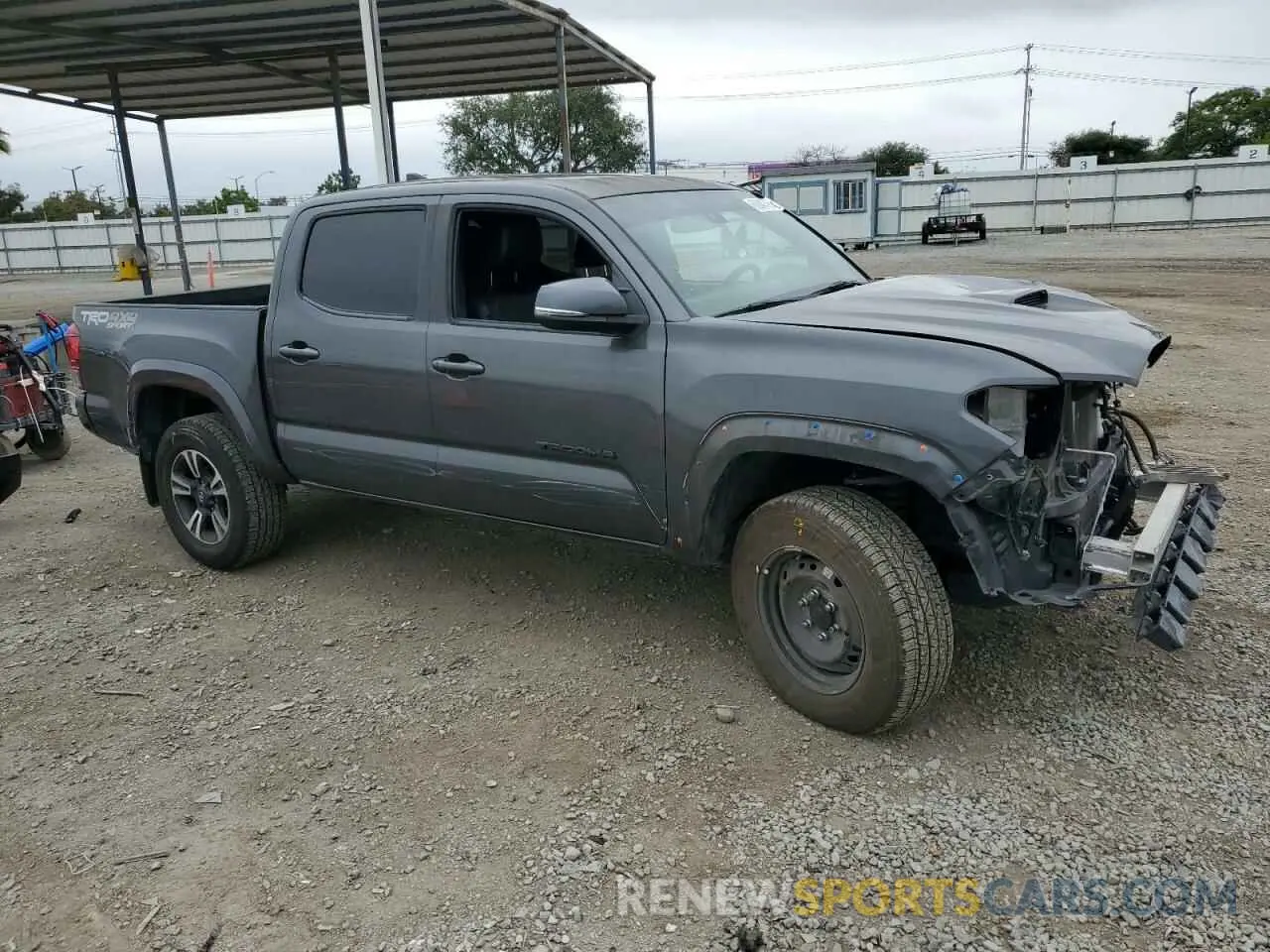 4 fotografías del automóvil dañado 3TMCZ5ANXKM277913 TOYOTA TACOMA 2019