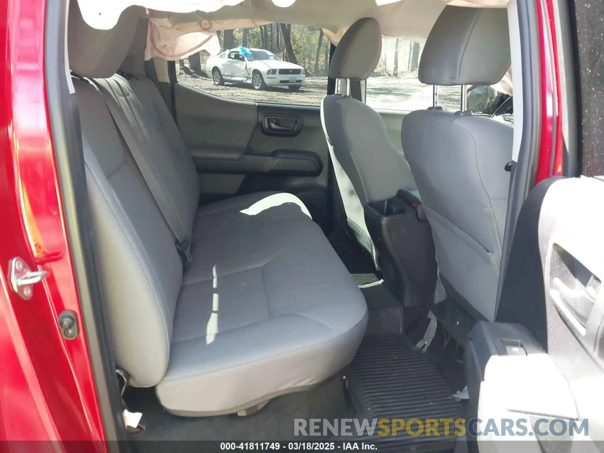8 fotografías del automóvil dañado 3TMCZ5ANXKM279726 TOYOTA TACOMA 2019