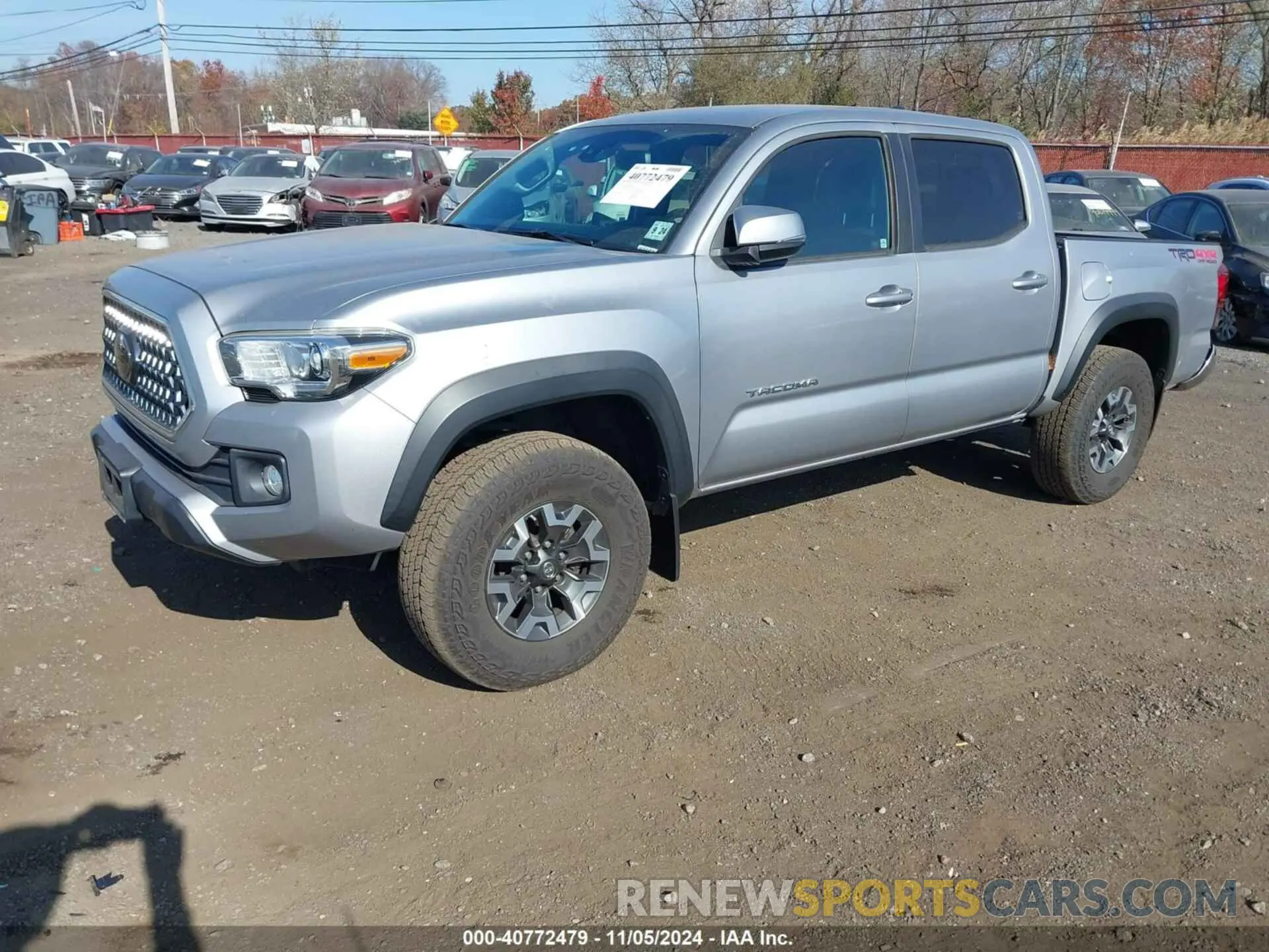 2 fotografías del automóvil dañado 3TMCZ5ANXKM282044 TOYOTA TACOMA 2019
