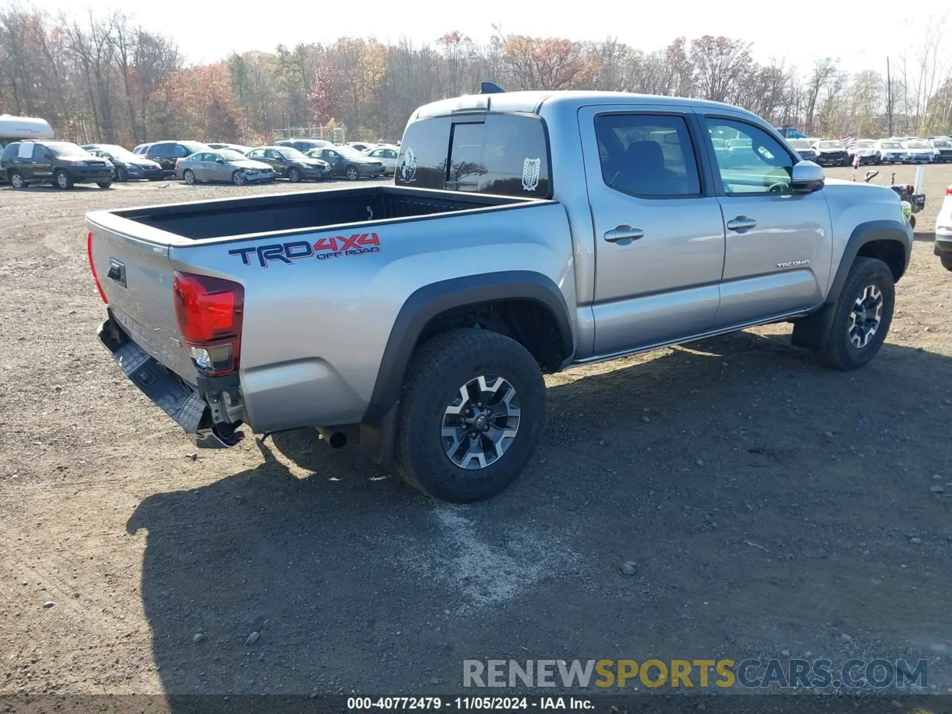4 fotografías del automóvil dañado 3TMCZ5ANXKM282044 TOYOTA TACOMA 2019