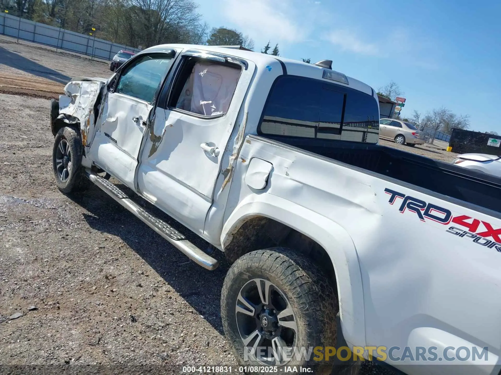 22 fotografías del automóvil dañado 3TMCZ5ANXKM286403 TOYOTA TACOMA 2019