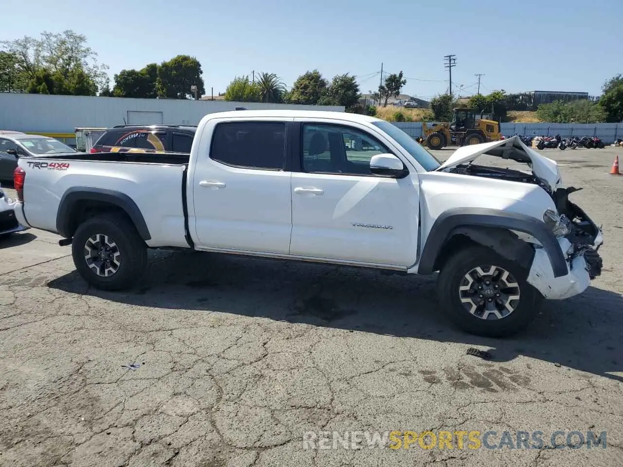4 fotografías del automóvil dañado 3TMDZ5BN0KM071311 TOYOTA TACOMA 2019
