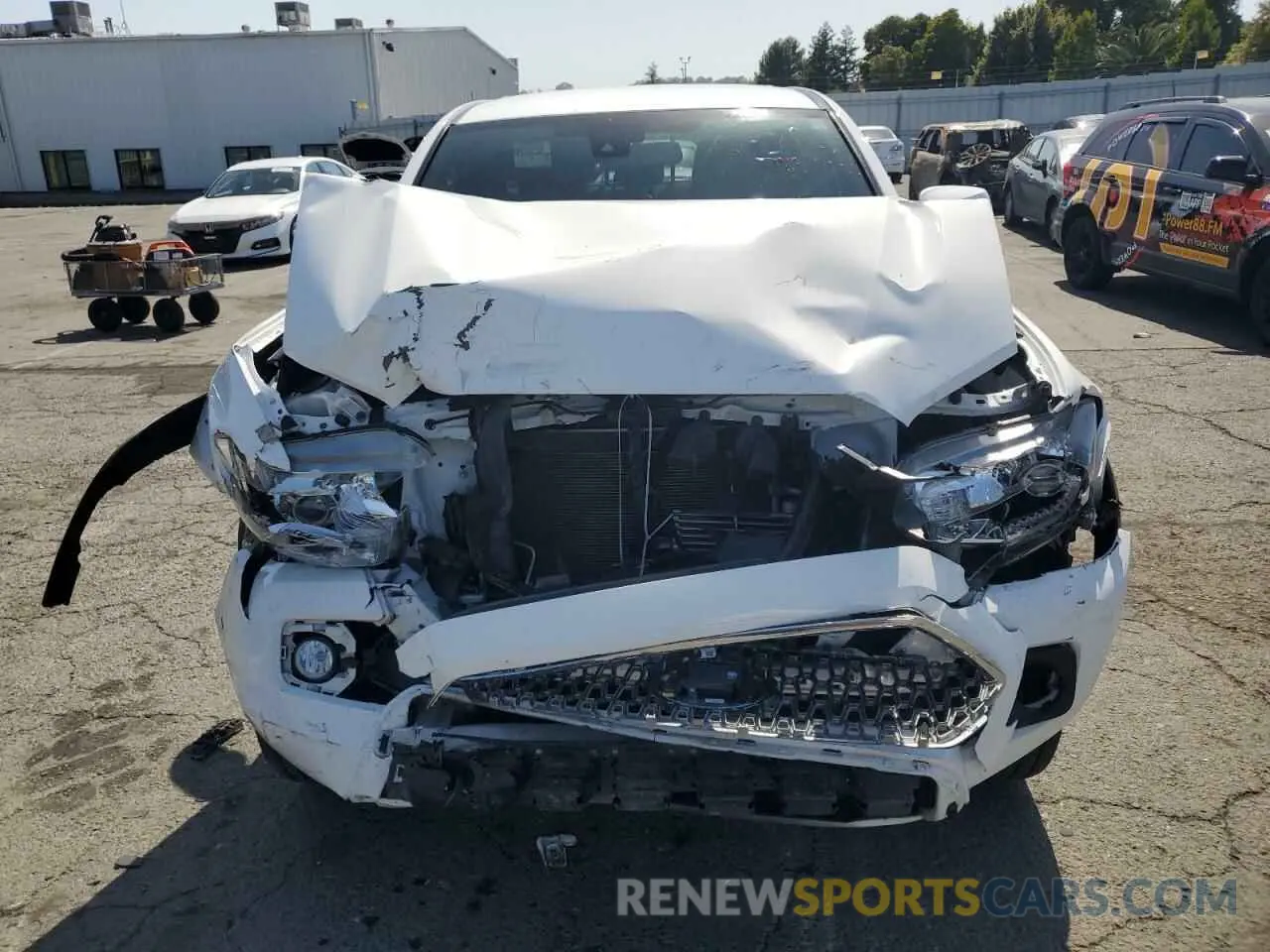 5 fotografías del automóvil dañado 3TMDZ5BN0KM071311 TOYOTA TACOMA 2019
