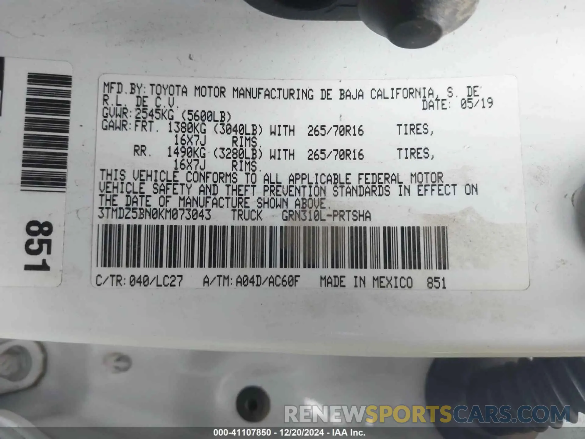 9 fotografías del automóvil dañado 3TMDZ5BN0KM073043 TOYOTA TACOMA 2019