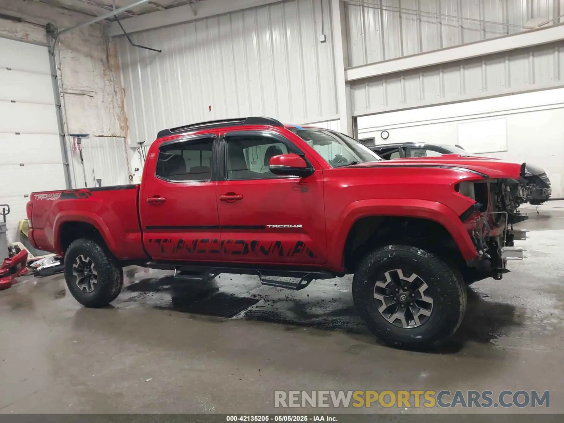 14 fotografías del automóvil dañado 3TMDZ5BN0KM076850 TOYOTA TACOMA 2019