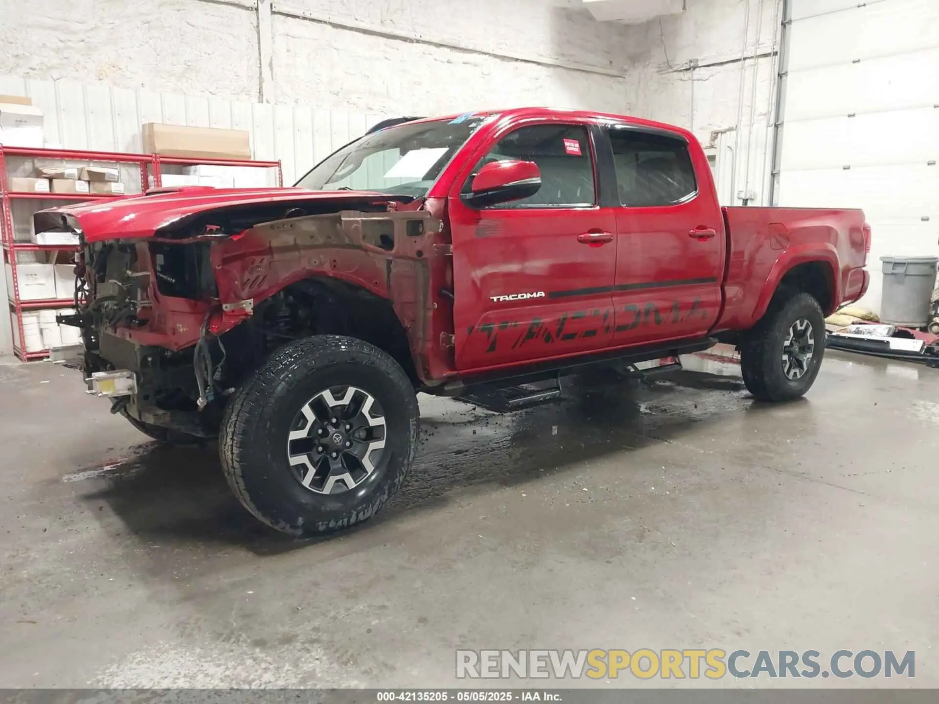 2 fotografías del automóvil dañado 3TMDZ5BN0KM076850 TOYOTA TACOMA 2019