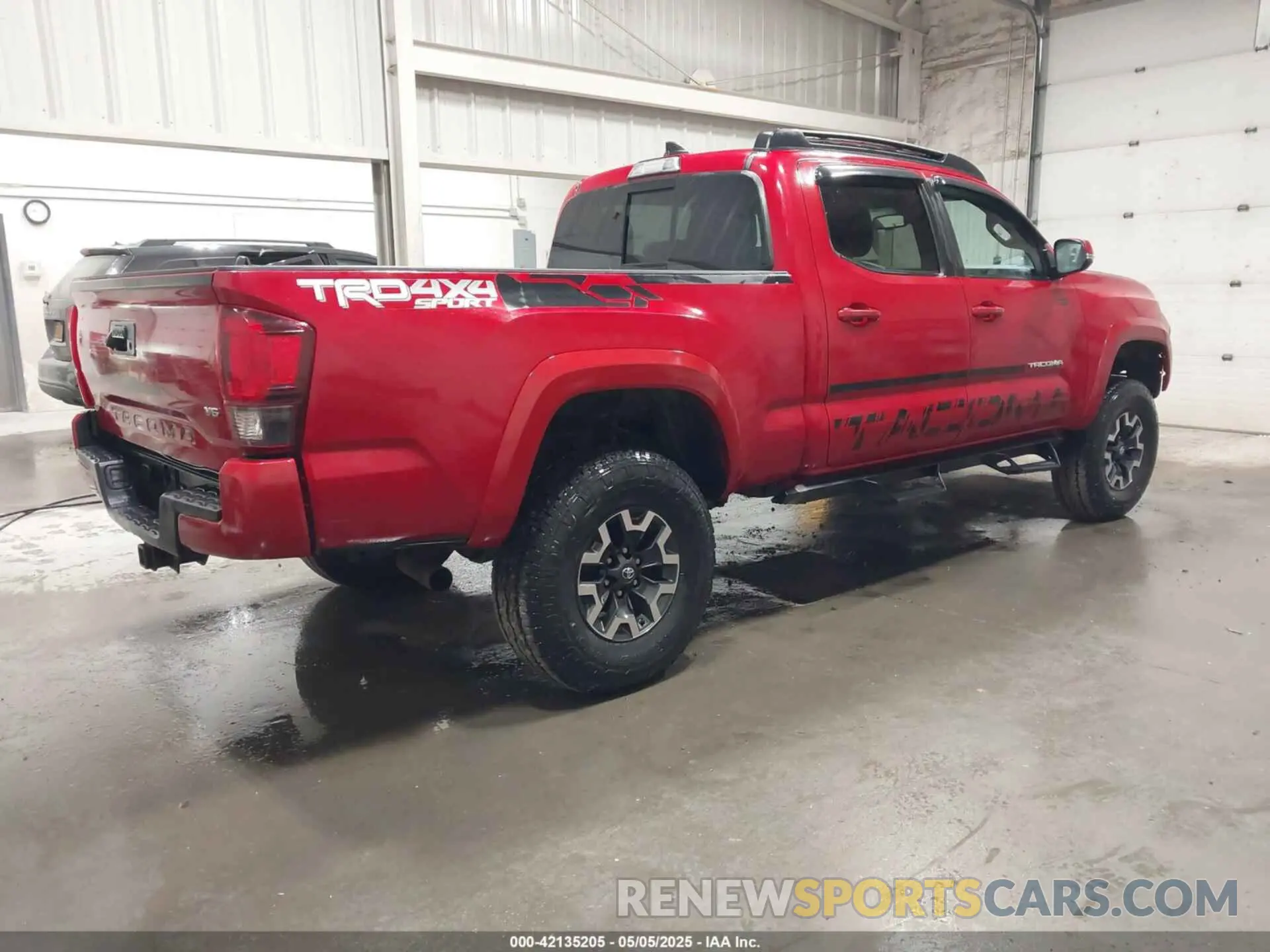 4 fotografías del automóvil dañado 3TMDZ5BN0KM076850 TOYOTA TACOMA 2019