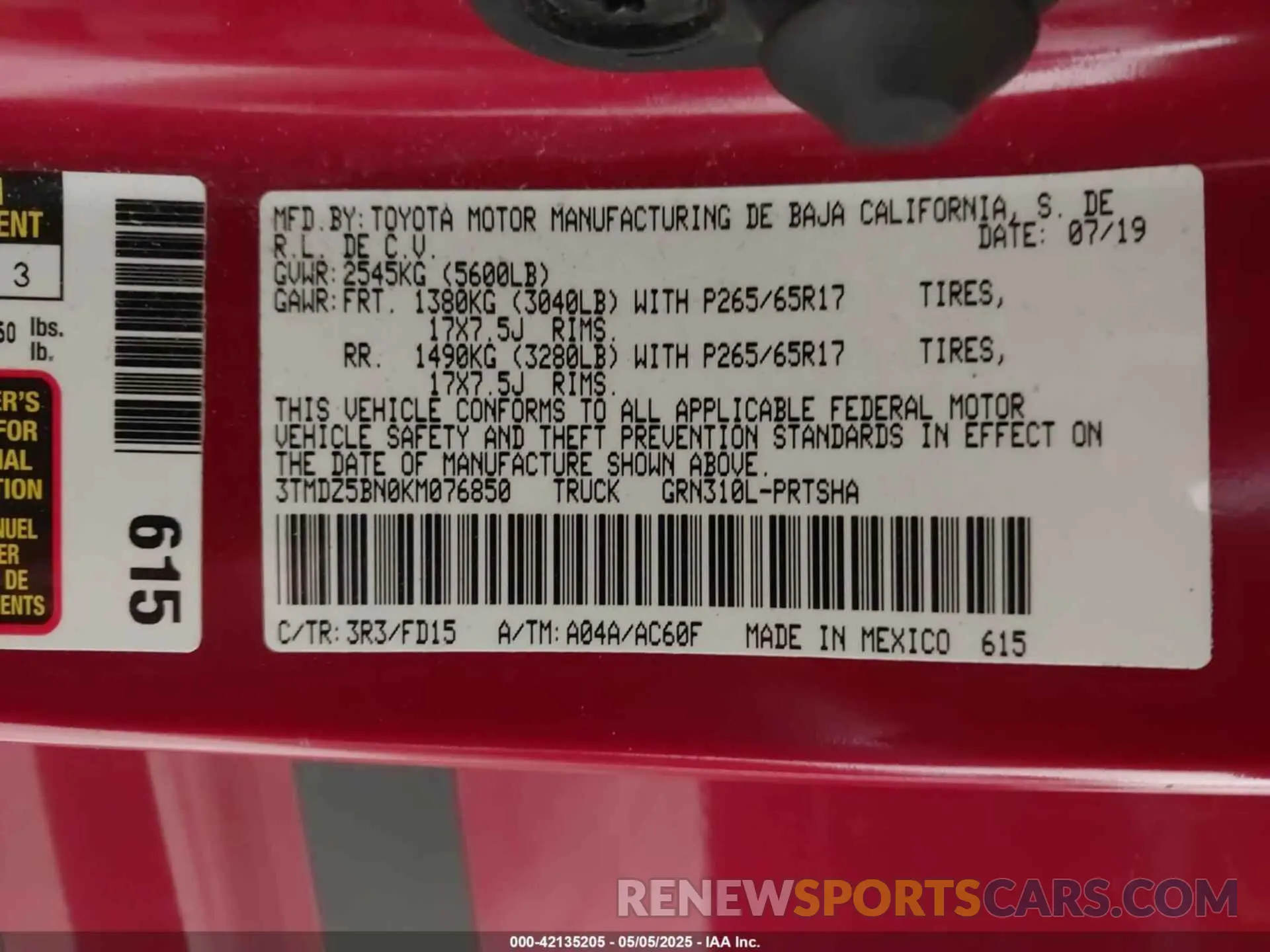 9 fotografías del automóvil dañado 3TMDZ5BN0KM076850 TOYOTA TACOMA 2019