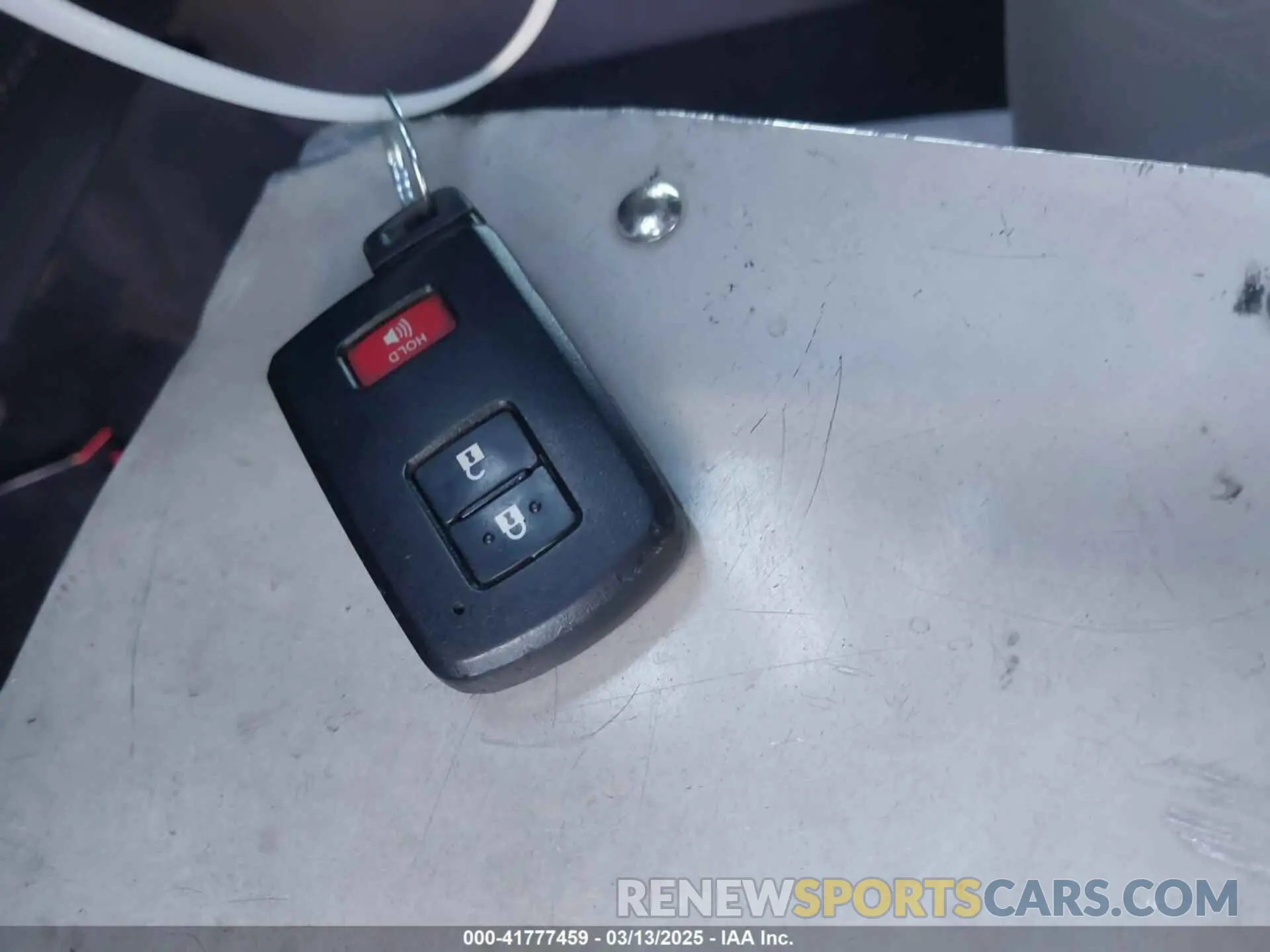 11 fotografías del automóvil dañado 3TMDZ5BN1KM055778 TOYOTA TACOMA 2019
