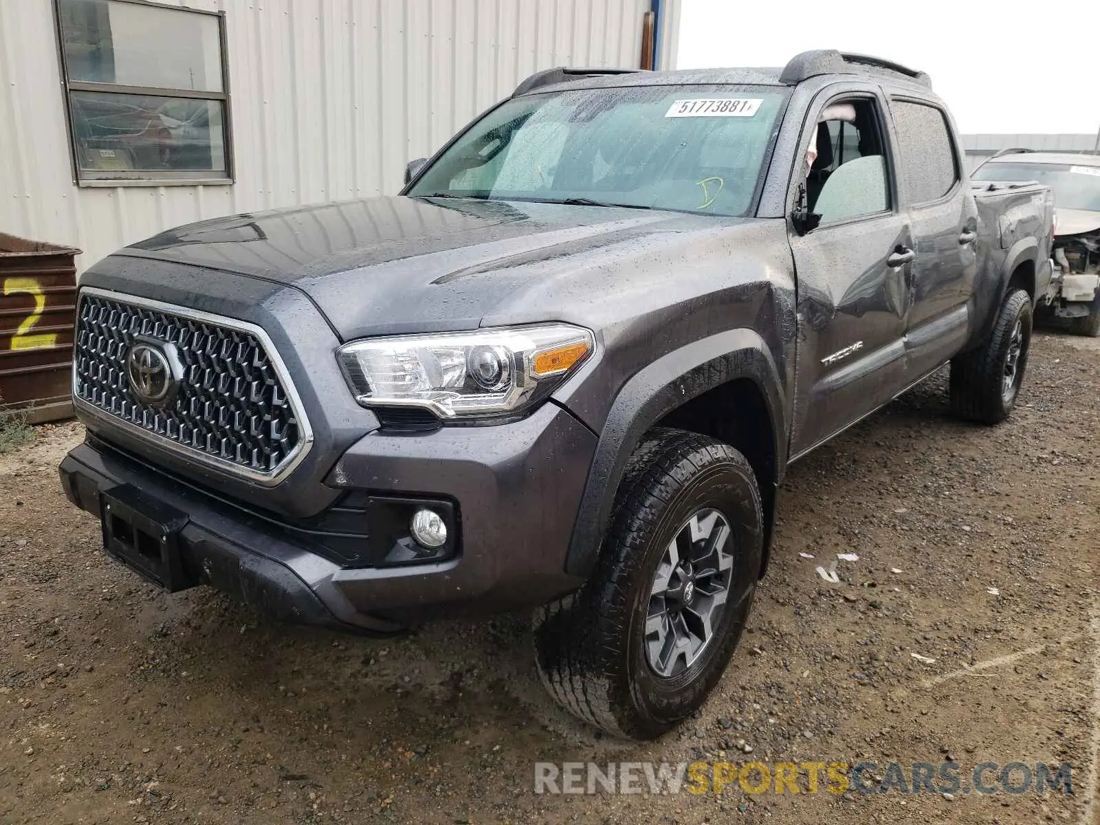 2 fotografías del automóvil dañado 3TMDZ5BN1KM063766 TOYOTA TACOMA 2019
