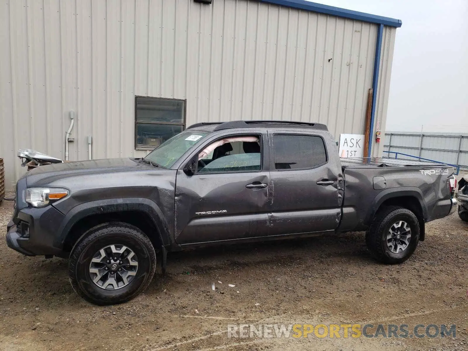 9 fotografías del automóvil dañado 3TMDZ5BN1KM063766 TOYOTA TACOMA 2019