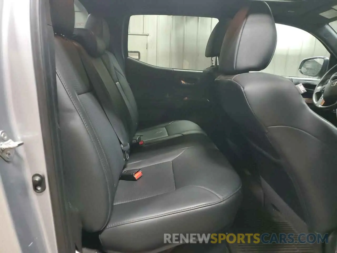 10 fotografías del automóvil dañado 3TMDZ5BN2KM059614 TOYOTA TACOMA 2019