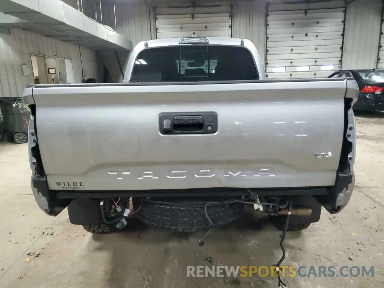 6 fotografías del automóvil dañado 3TMDZ5BN2KM059614 TOYOTA TACOMA 2019