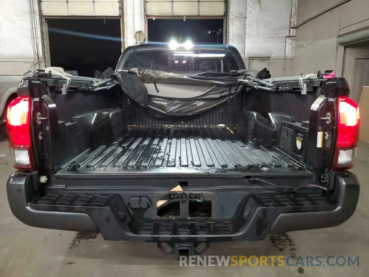 6 fotografías del automóvil dañado 3TMDZ5BN2KM079300 TOYOTA TACOMA 2019