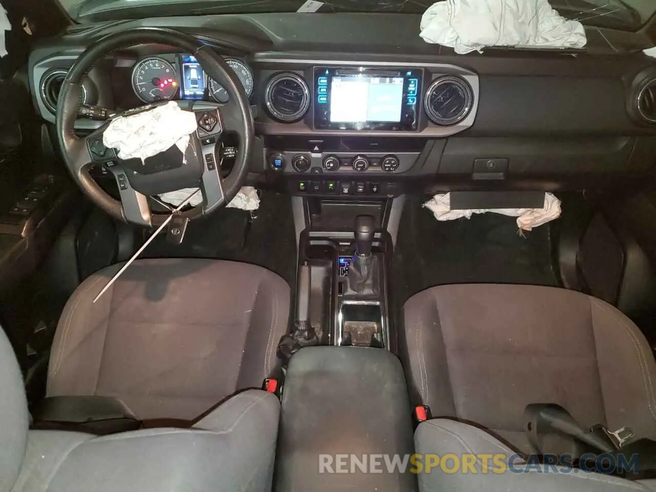 8 fotografías del automóvil dañado 3TMDZ5BN2KM079300 TOYOTA TACOMA 2019