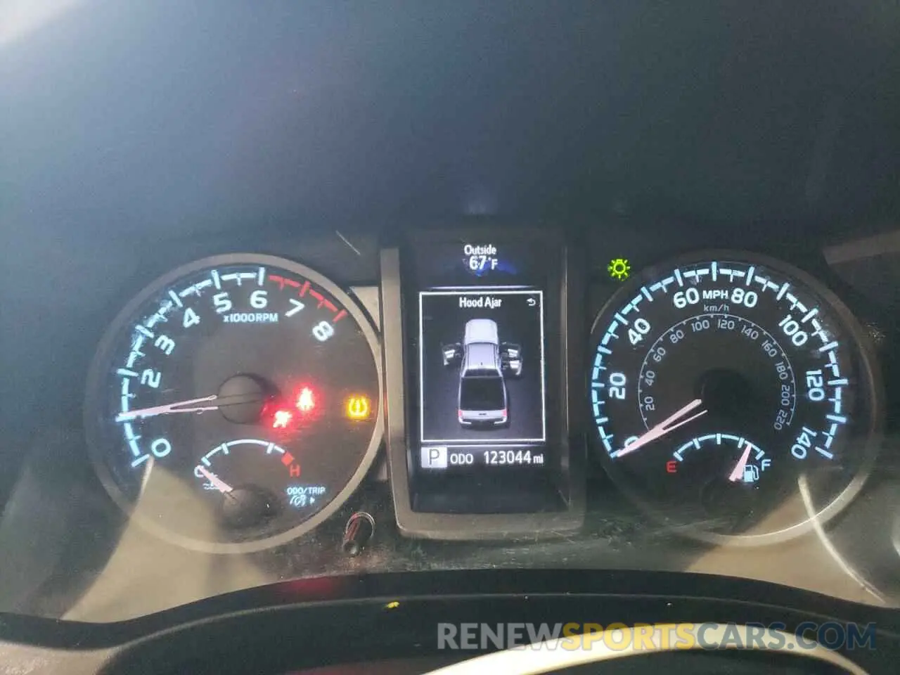 9 fotografías del automóvil dañado 3TMDZ5BN3KM062134 TOYOTA TACOMA 2019