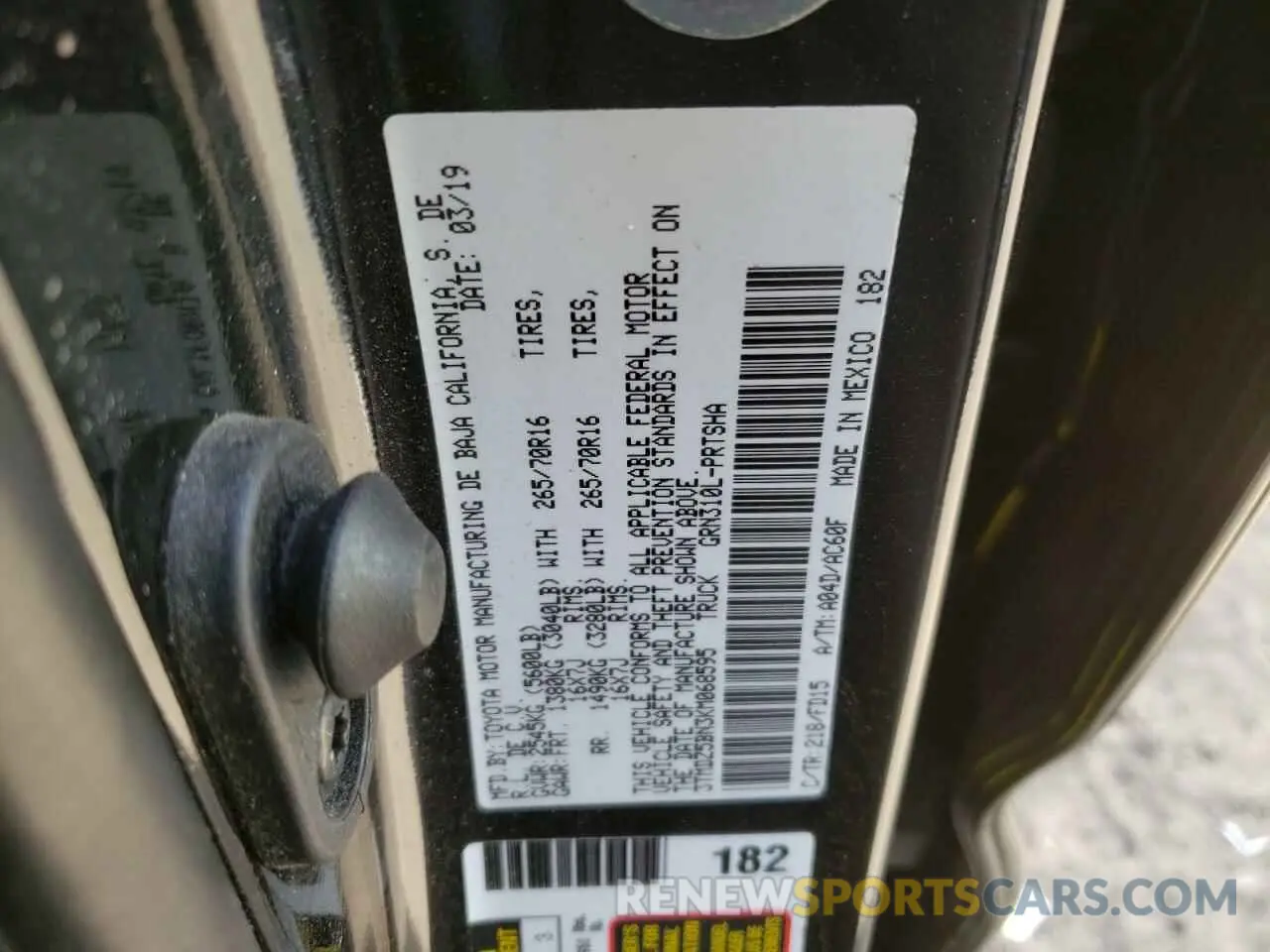 10 fotografías del automóvil dañado 3TMDZ5BN3KM068595 TOYOTA TACOMA 2019