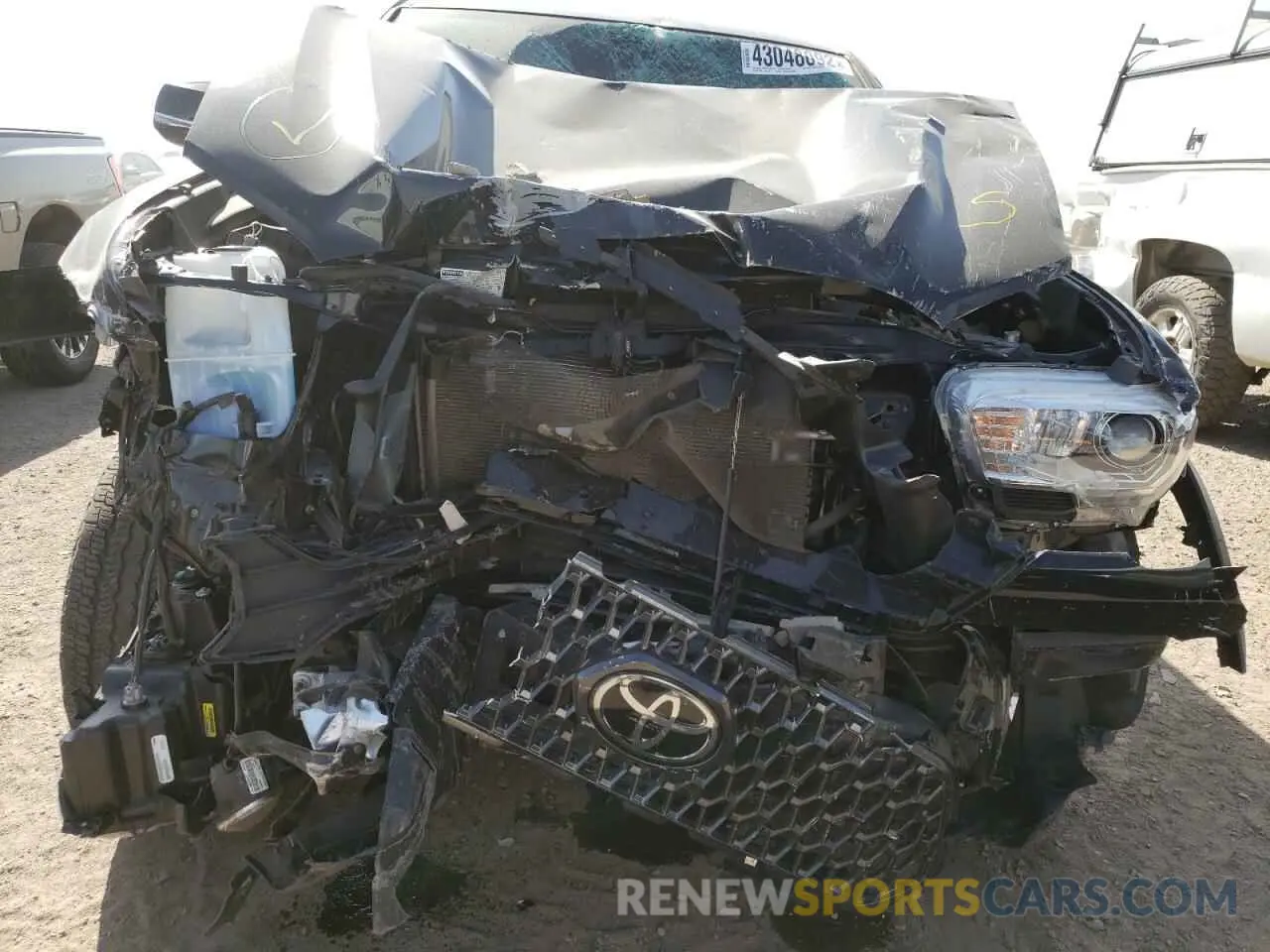 9 fotografías del automóvil dañado 3TMDZ5BN3KM068595 TOYOTA TACOMA 2019