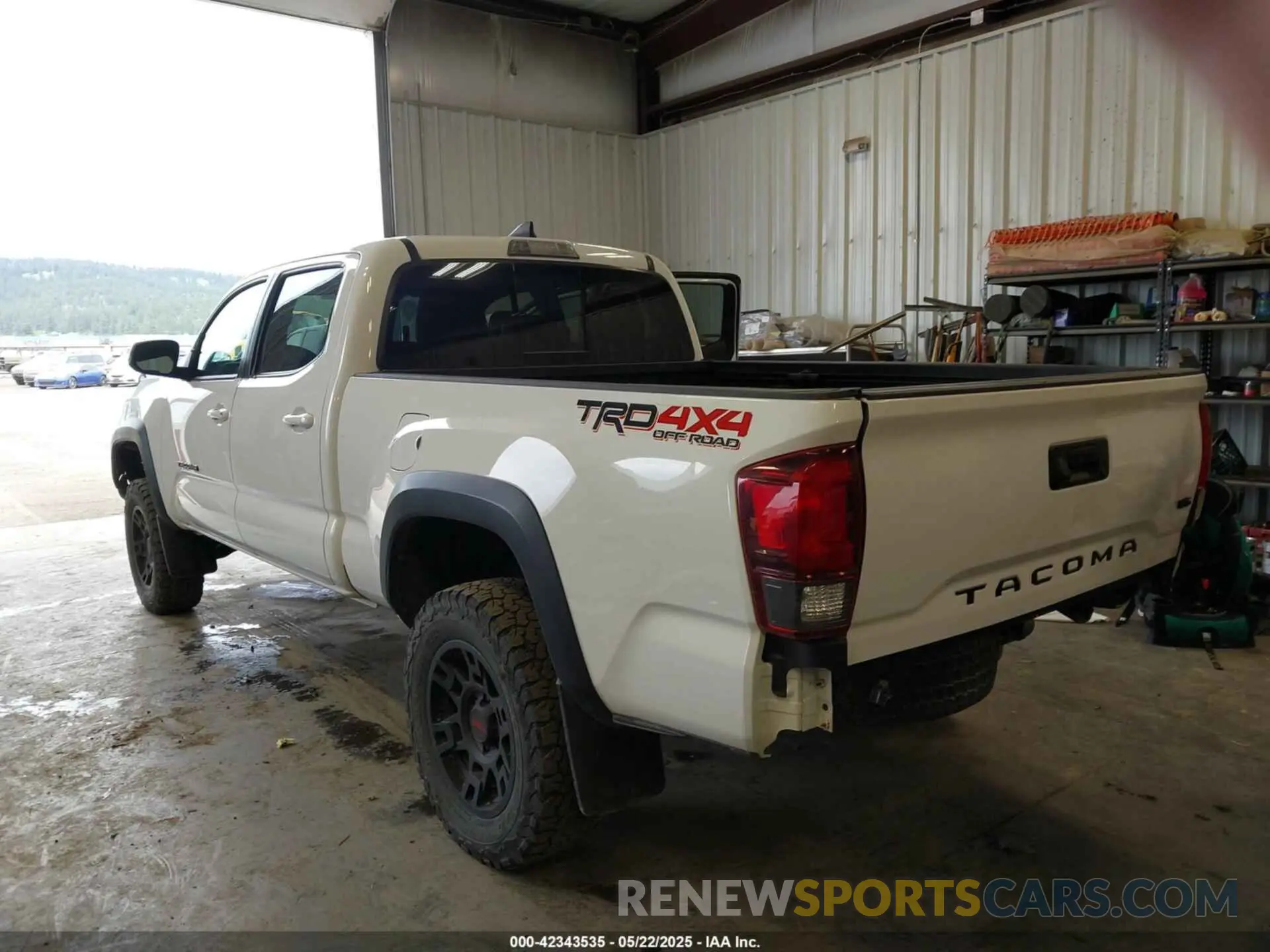 3 fotografías del automóvil dañado 3TMDZ5BN3KM071352 TOYOTA TACOMA 2019