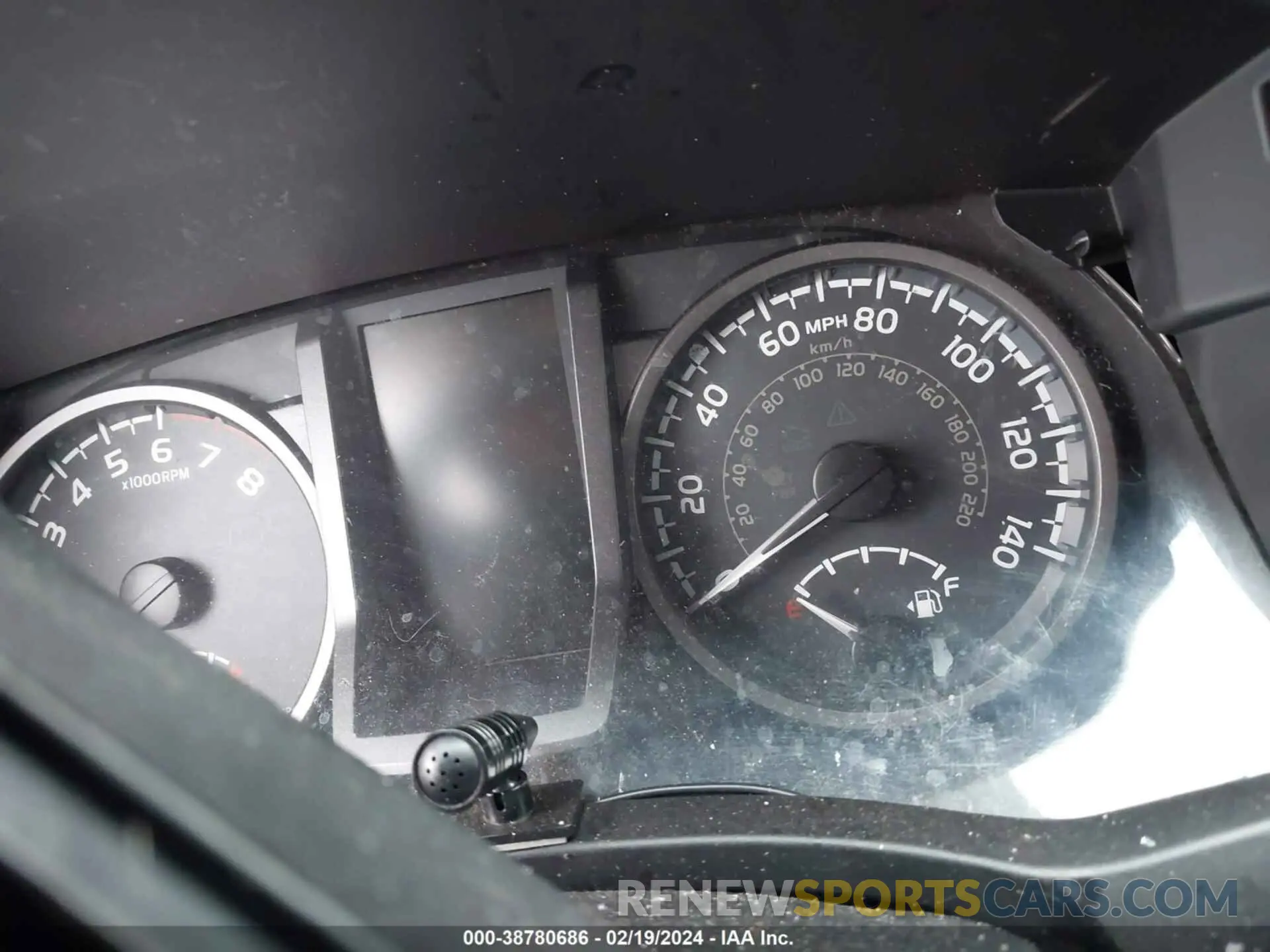 7 fotografías del automóvil dañado 3TMDZ5BN3KM075269 TOYOTA TACOMA 2019