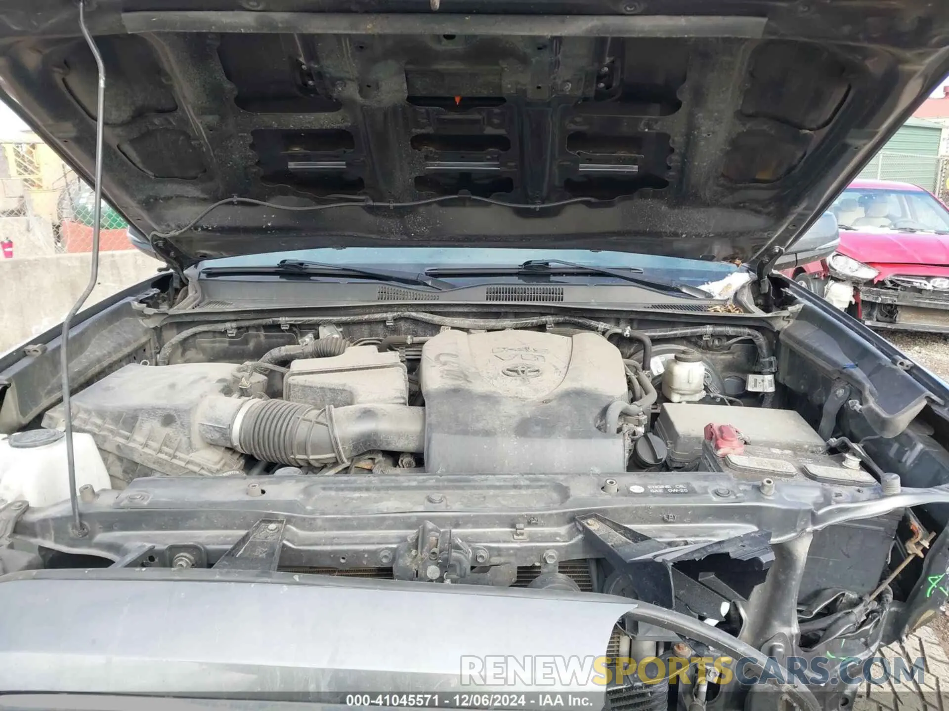 10 fotografías del automóvil dañado 3TMDZ5BN4KM066628 TOYOTA TACOMA 2019