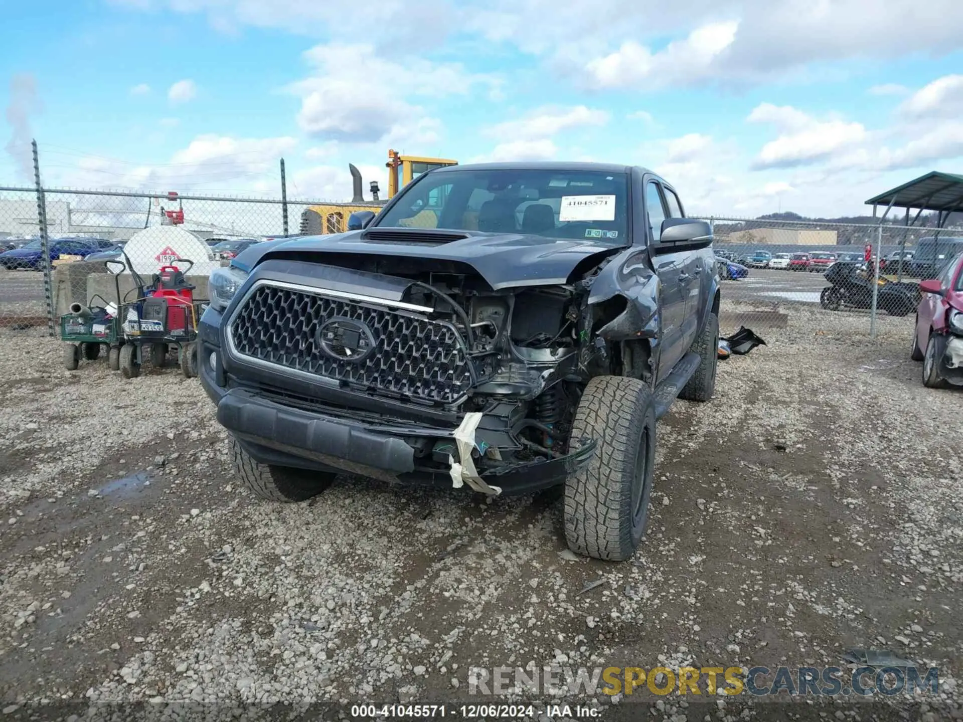 6 fotografías del automóvil dañado 3TMDZ5BN4KM066628 TOYOTA TACOMA 2019