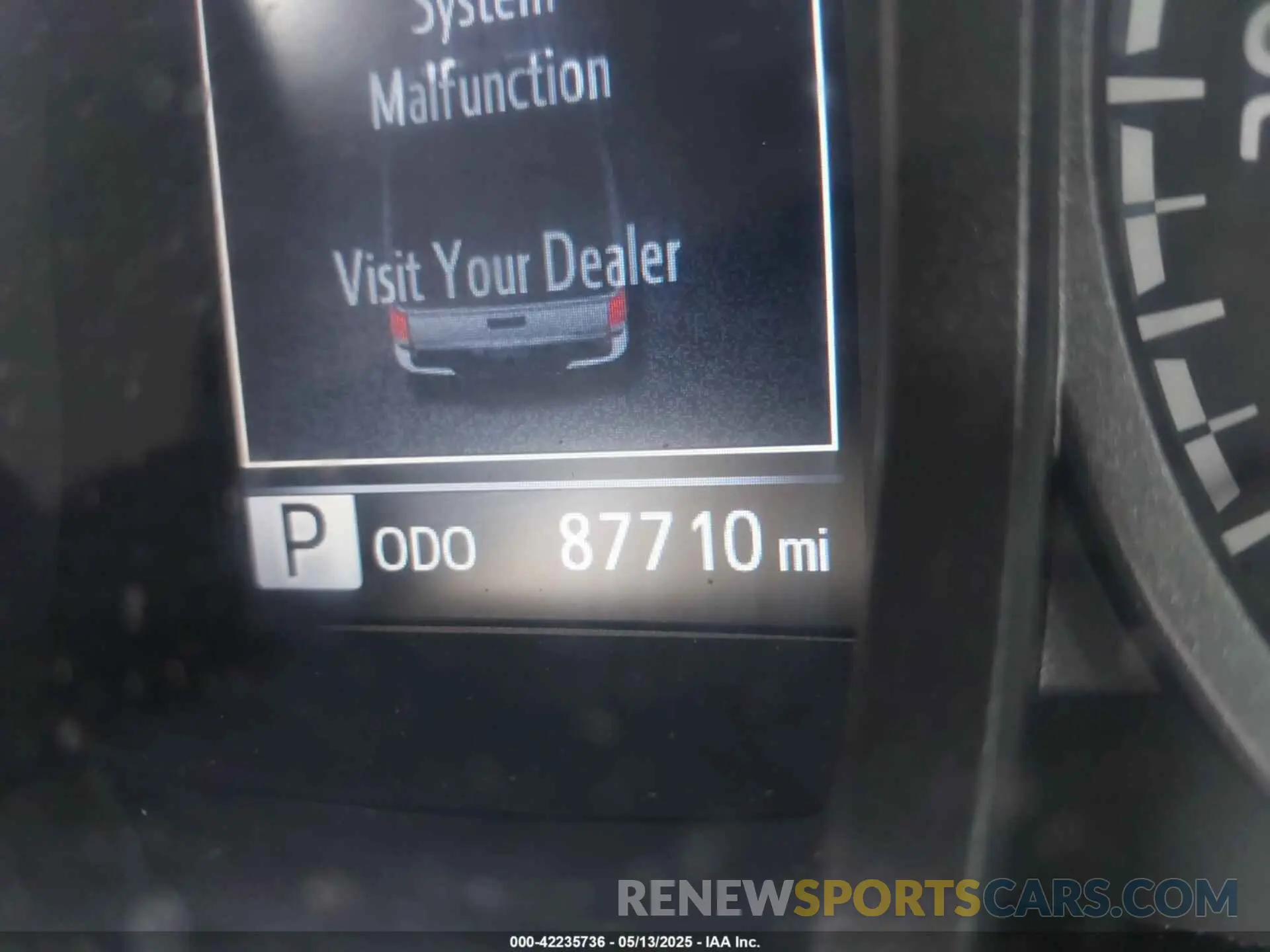 16 fotografías del automóvil dañado 3TMDZ5BN4KM068671 TOYOTA TACOMA 2019